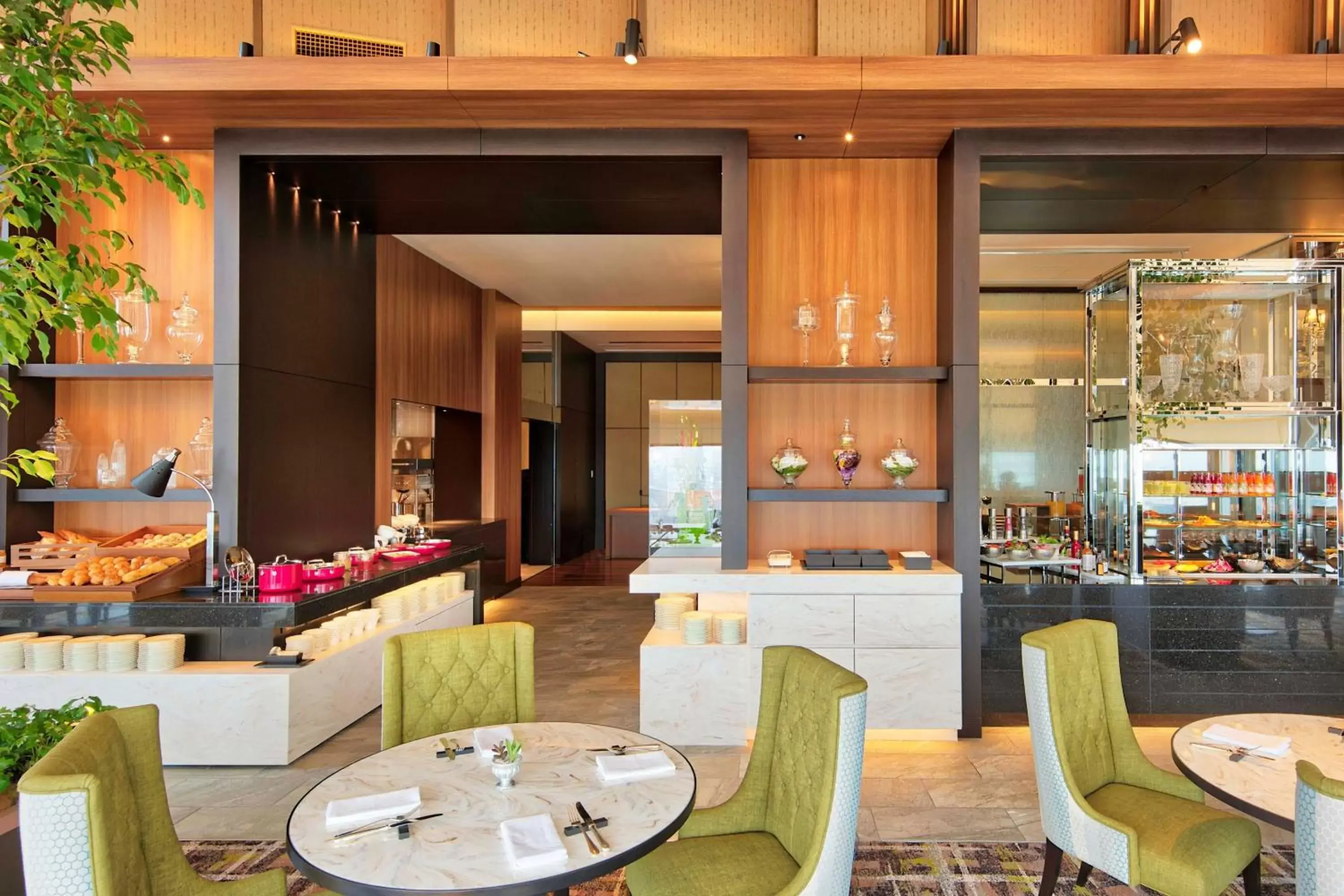 Lounge or bar, Restaurant/Places to Eat in Nagoya Marriott Associa Hotel