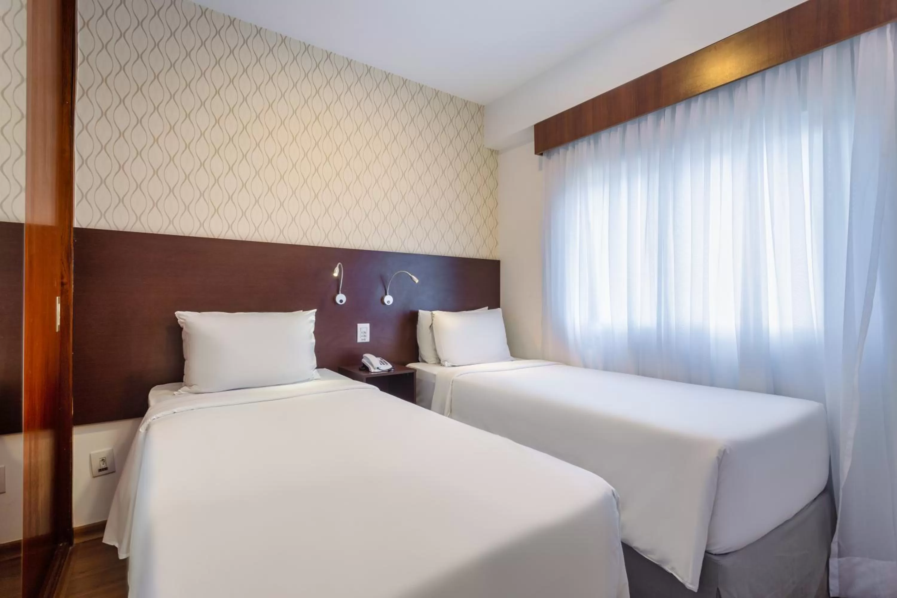 Bed in Mercure Sao Paulo JK