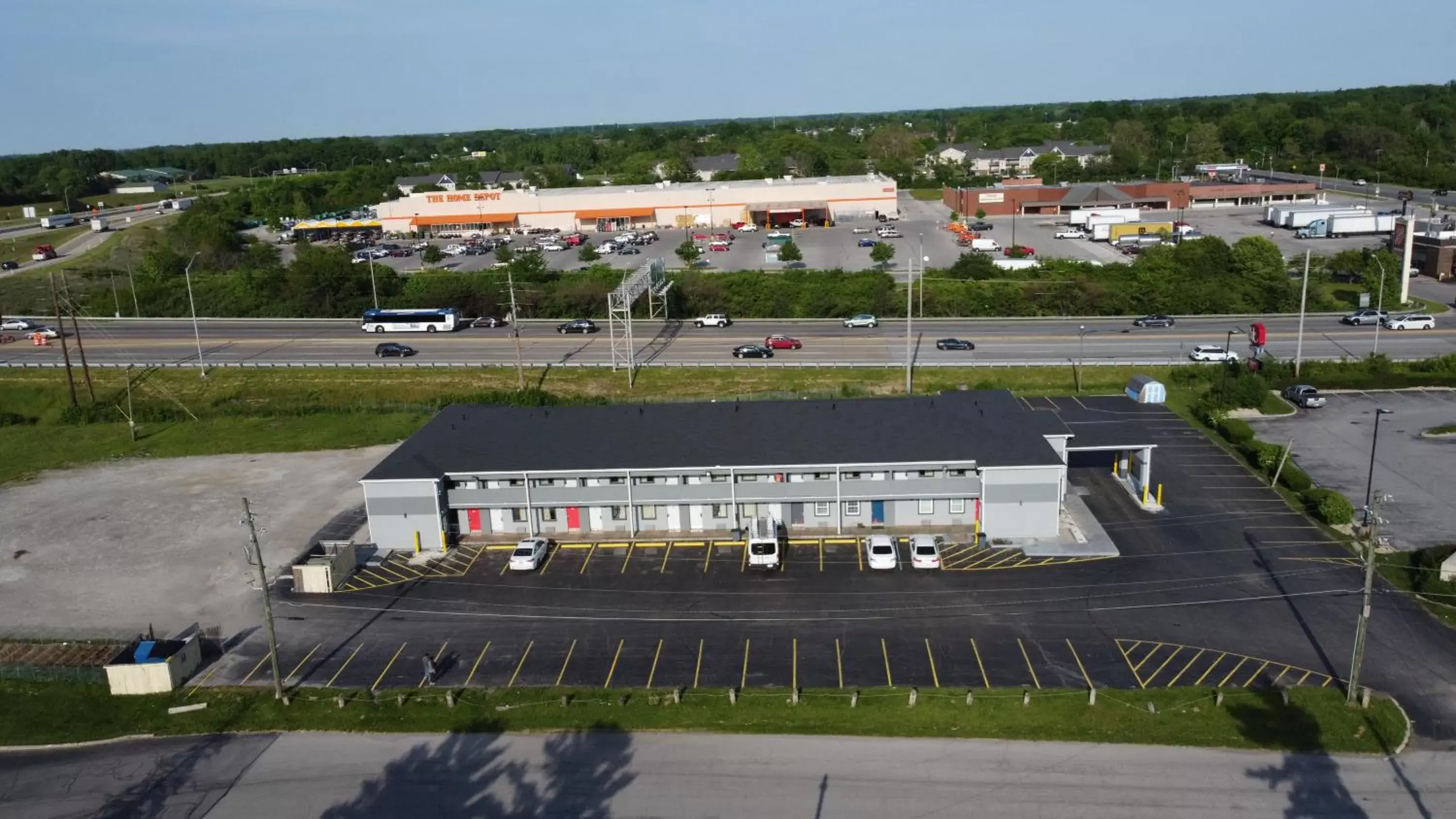 Property building, Bird's-eye View in Days Inn by Wyndham Indianapolis East Post Road