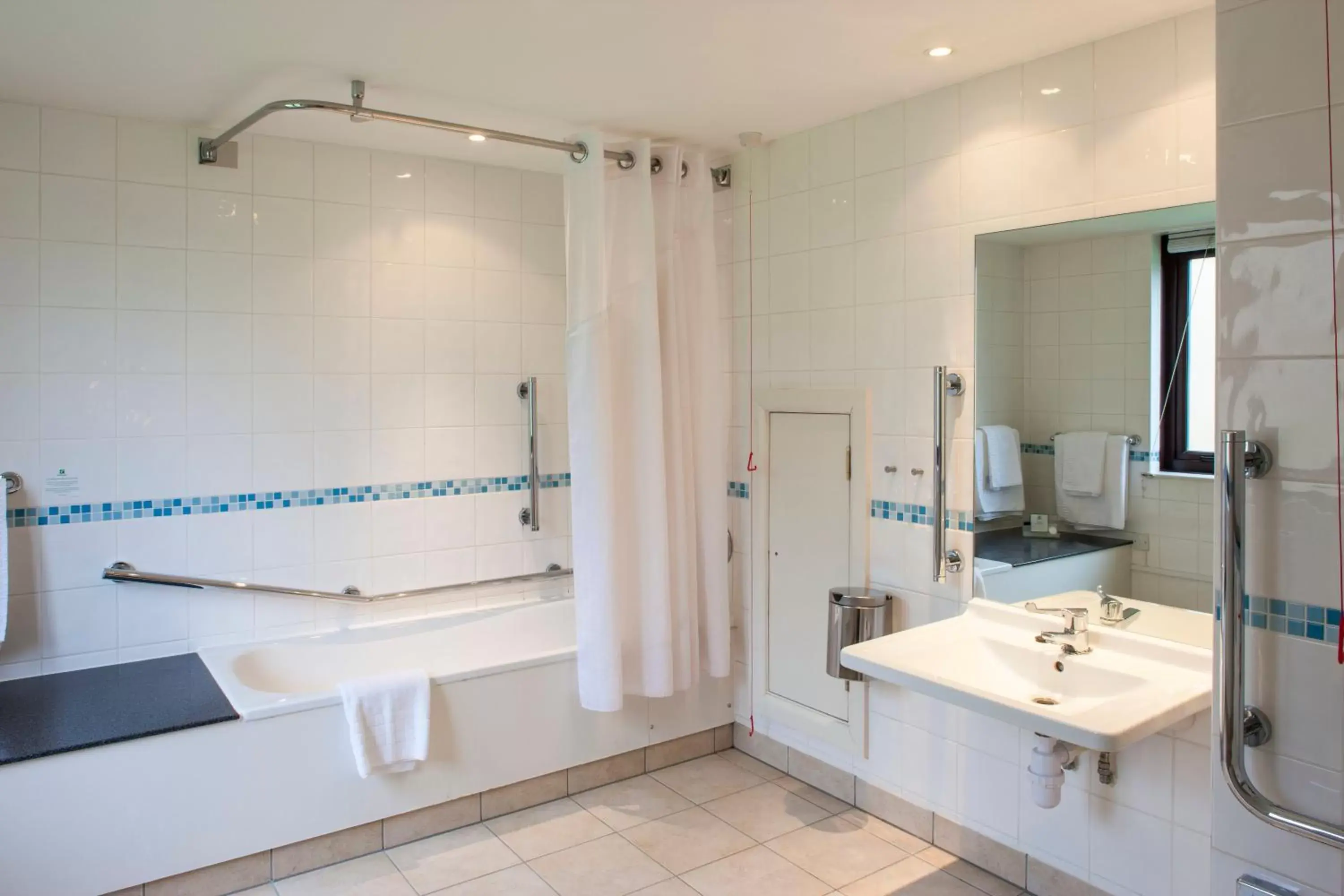 Photo of the whole room, Bathroom in Holiday Inn Taunton M5, Jct25, an IHG Hotel