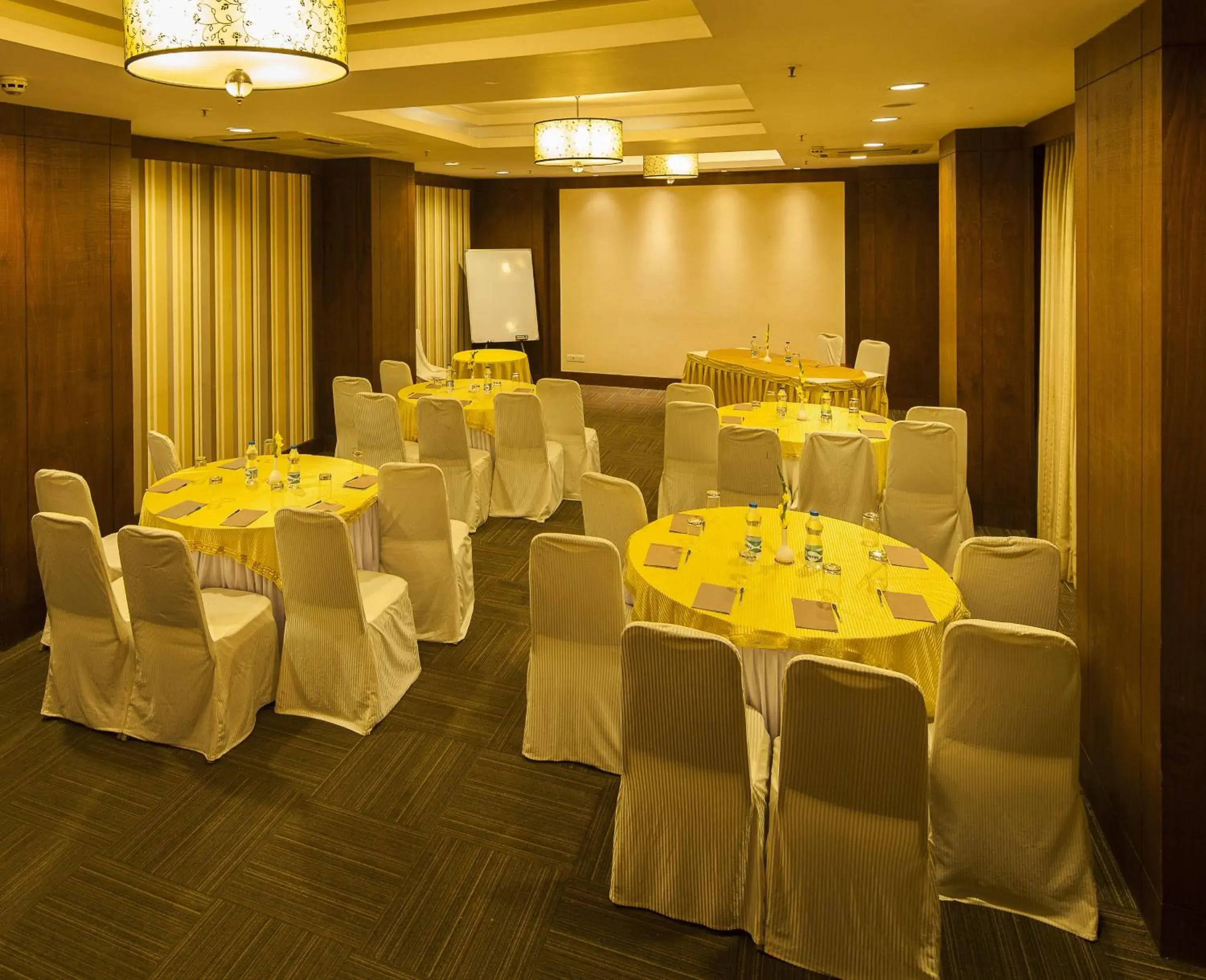 Business facilities, Banquet Facilities in Vesta International