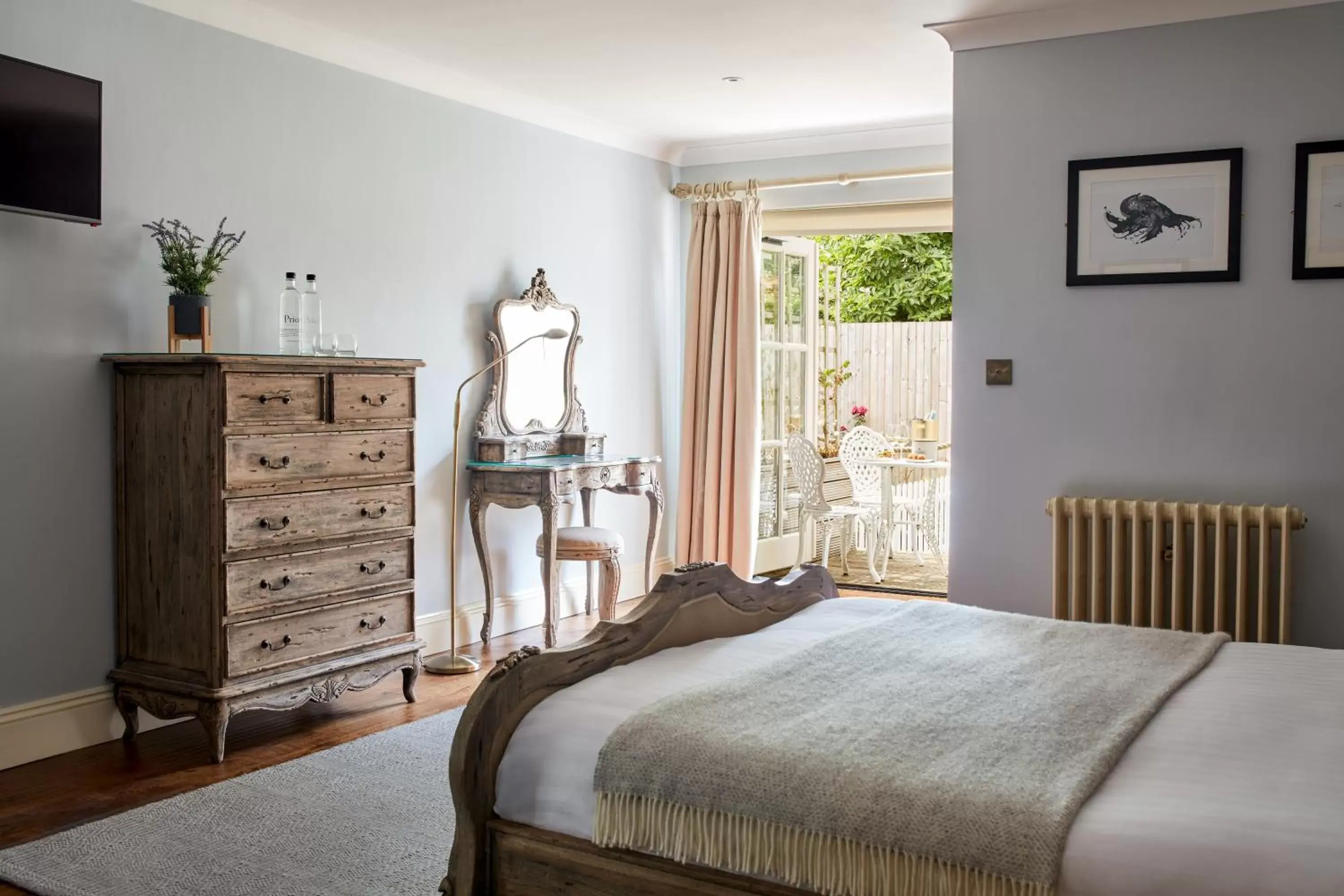 Bedroom, Bed in The Priory Hotel