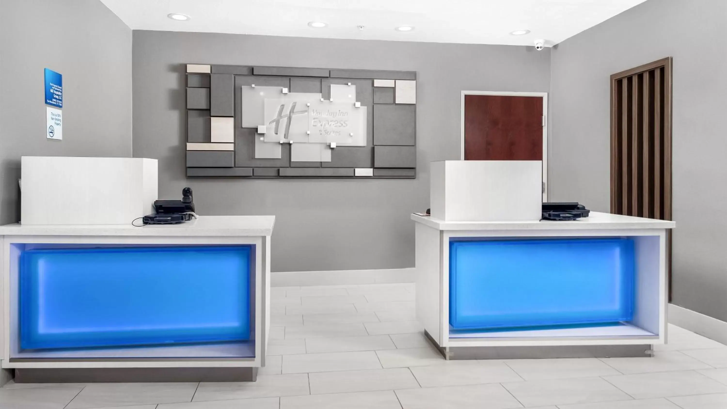 Lobby or reception in Holiday Inn Express Hotel and Suites Conroe by IHG Lobby or reception in Holiday Inn Express Hotel and Suites Conroe by IHG