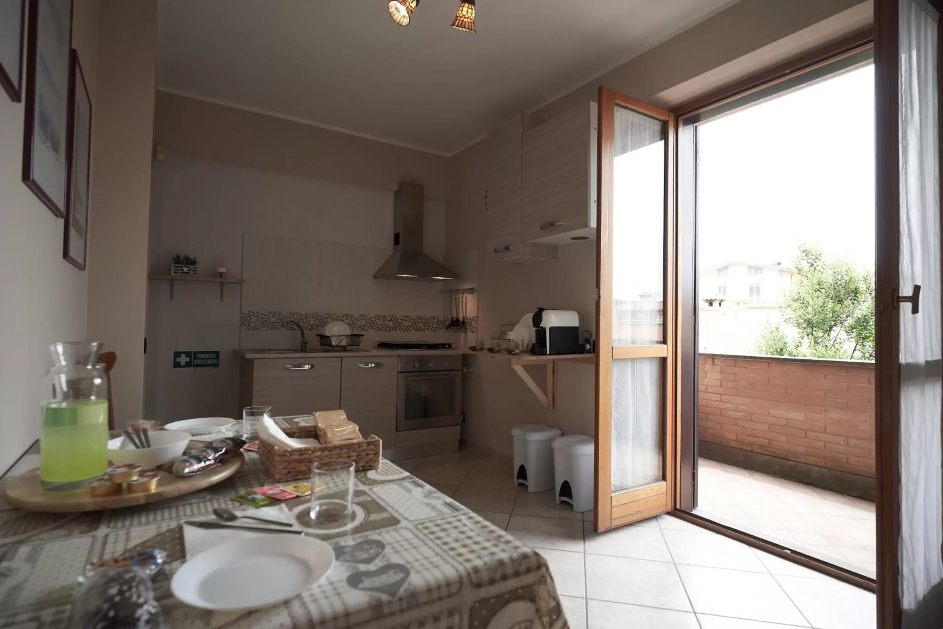 Deluxe Junior Suite in Travelershome Ciampino B&Bs Deluxe Junior Suite in Travelershome Ciampino B&Bs