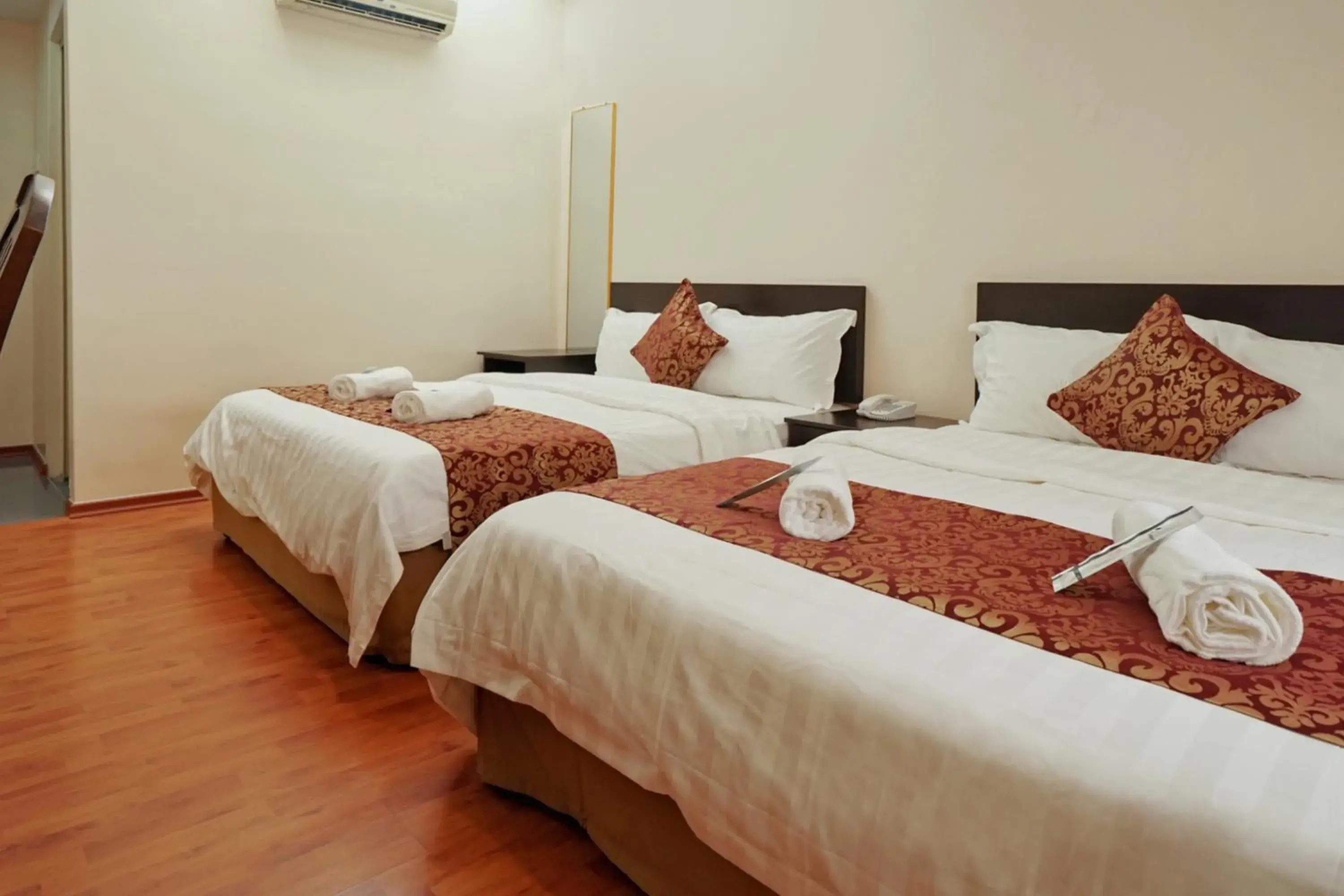 Bedroom, Bed in RJ Hotel Kulai