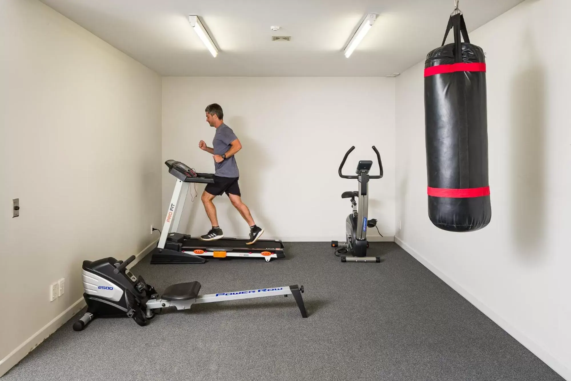 Fitness centre/facilities, Fitness Center/Facilities in Carnmore Hotel Takapuna