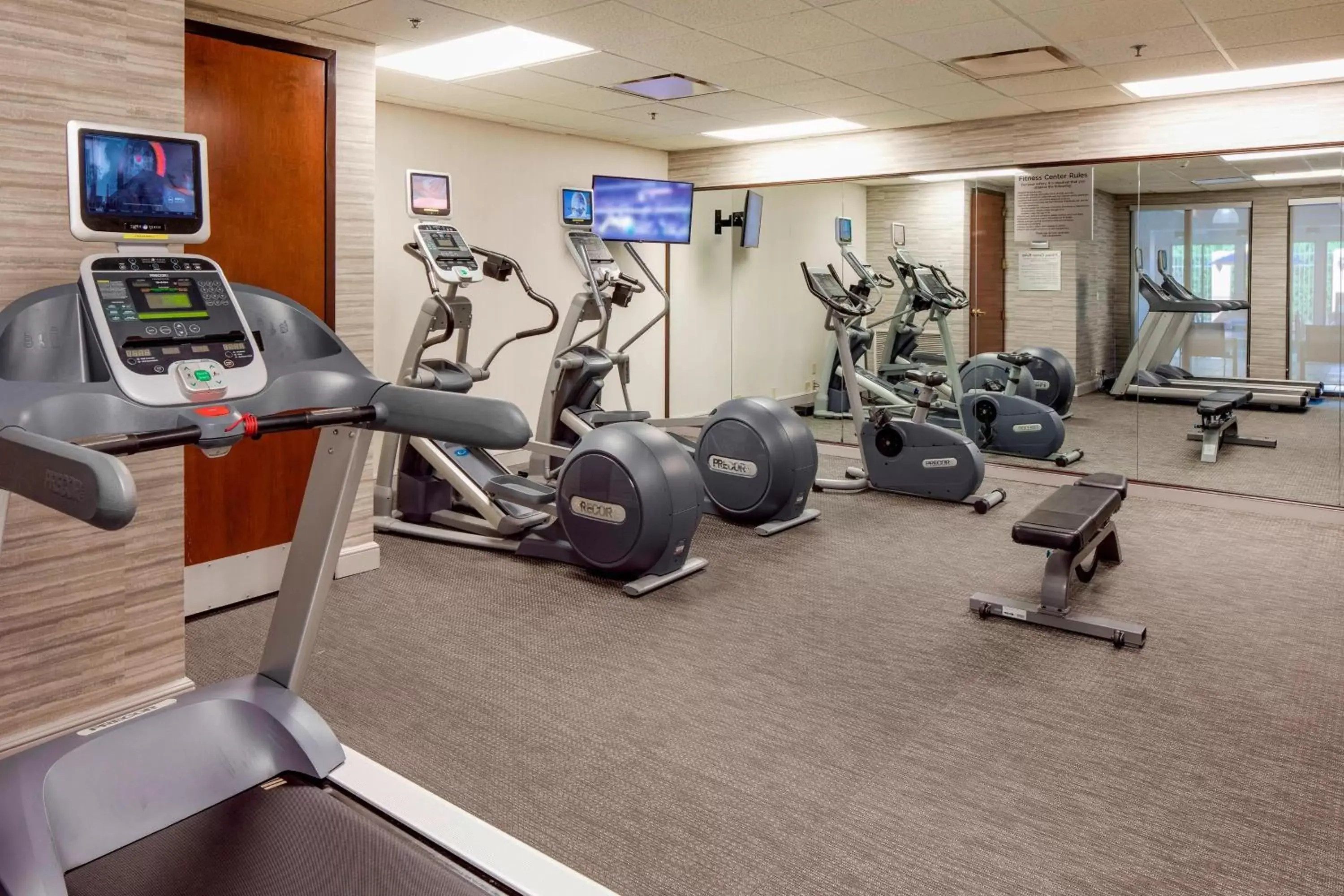 Fitness centre/facilities, Fitness Center/Facilities in Courtyard by Marriot Cranbury South Brunswick