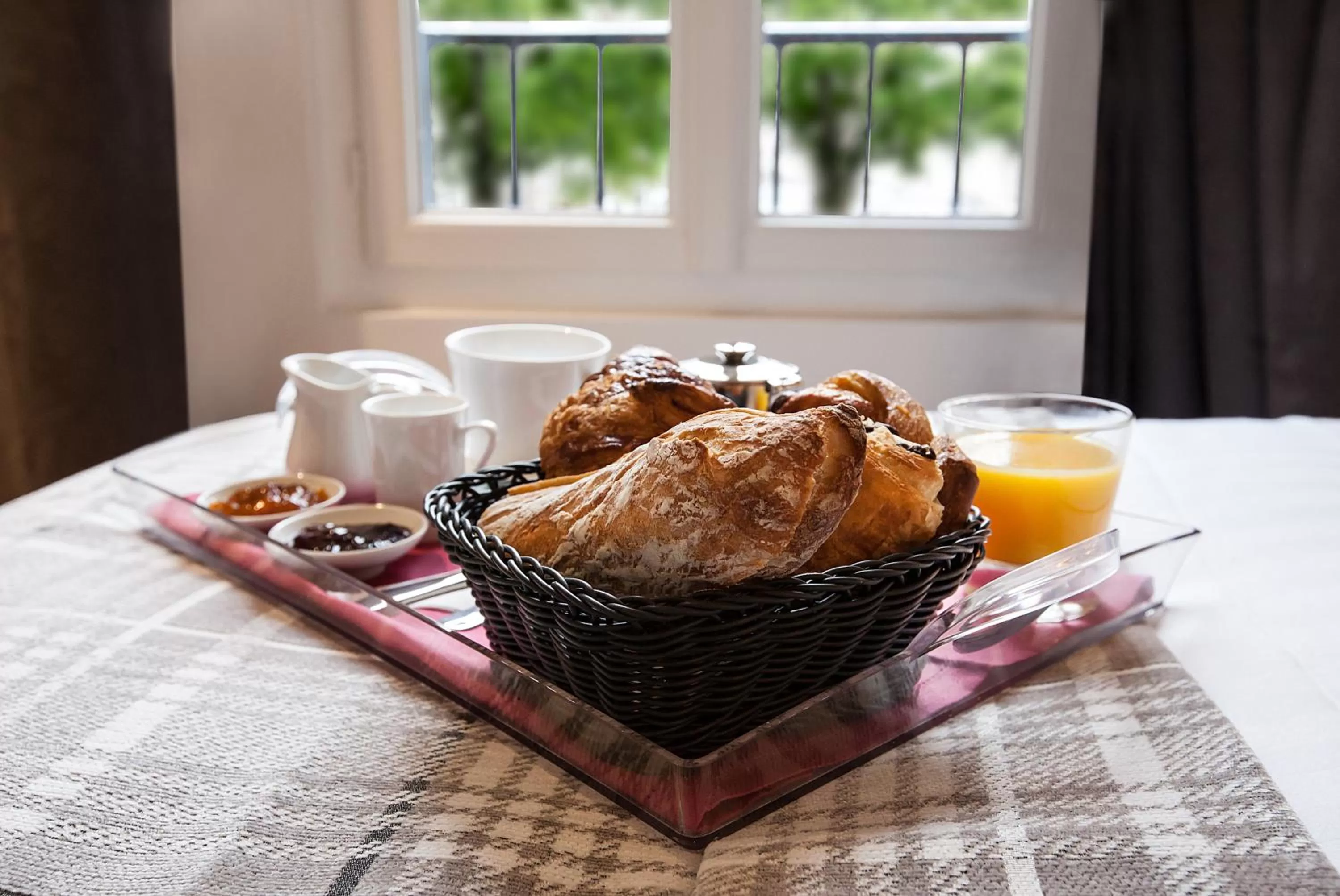 Decorative detail in Le Mireille