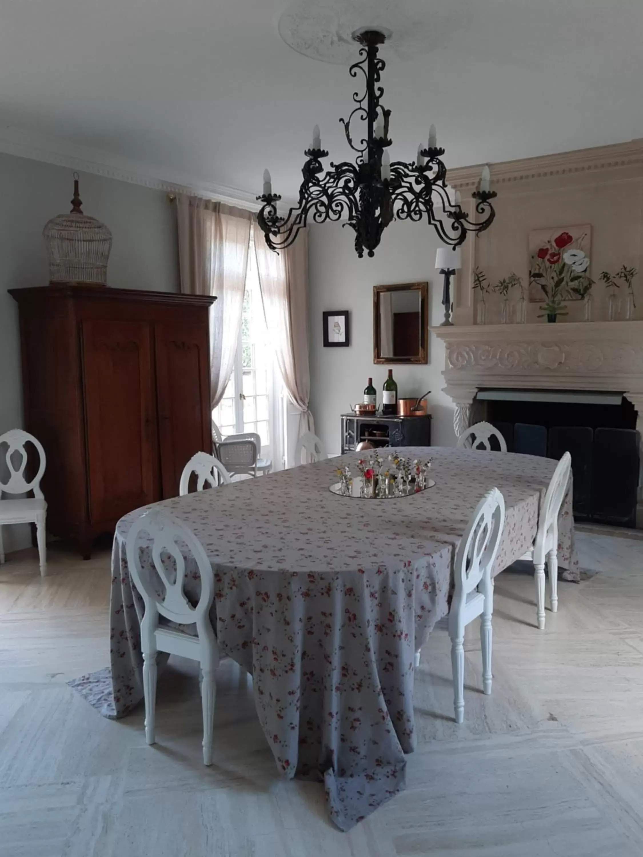 Breakfast, Dining Area in Maison Coqueréaumont