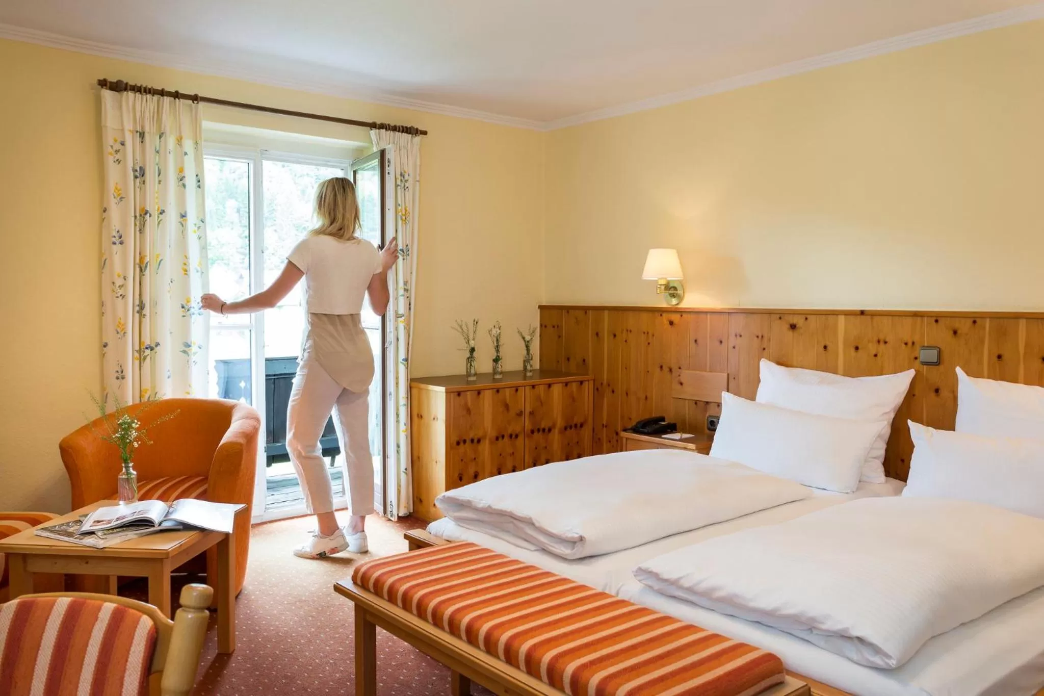 People, Bed in Hotel Hörterer Der Hammerwirt