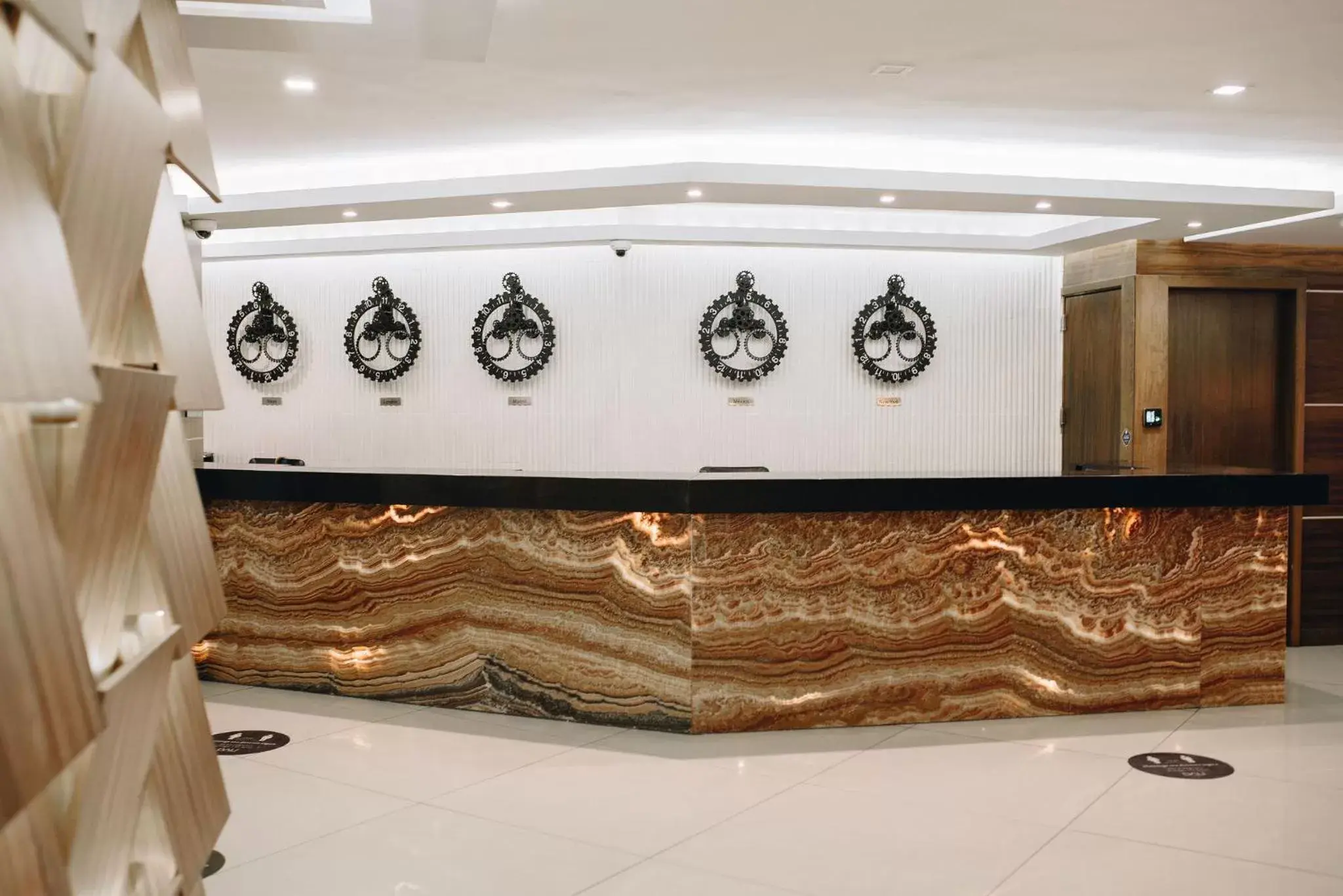 Lobby or reception, Lobby/Reception in Hotel Dali Plaza Ejecutivo