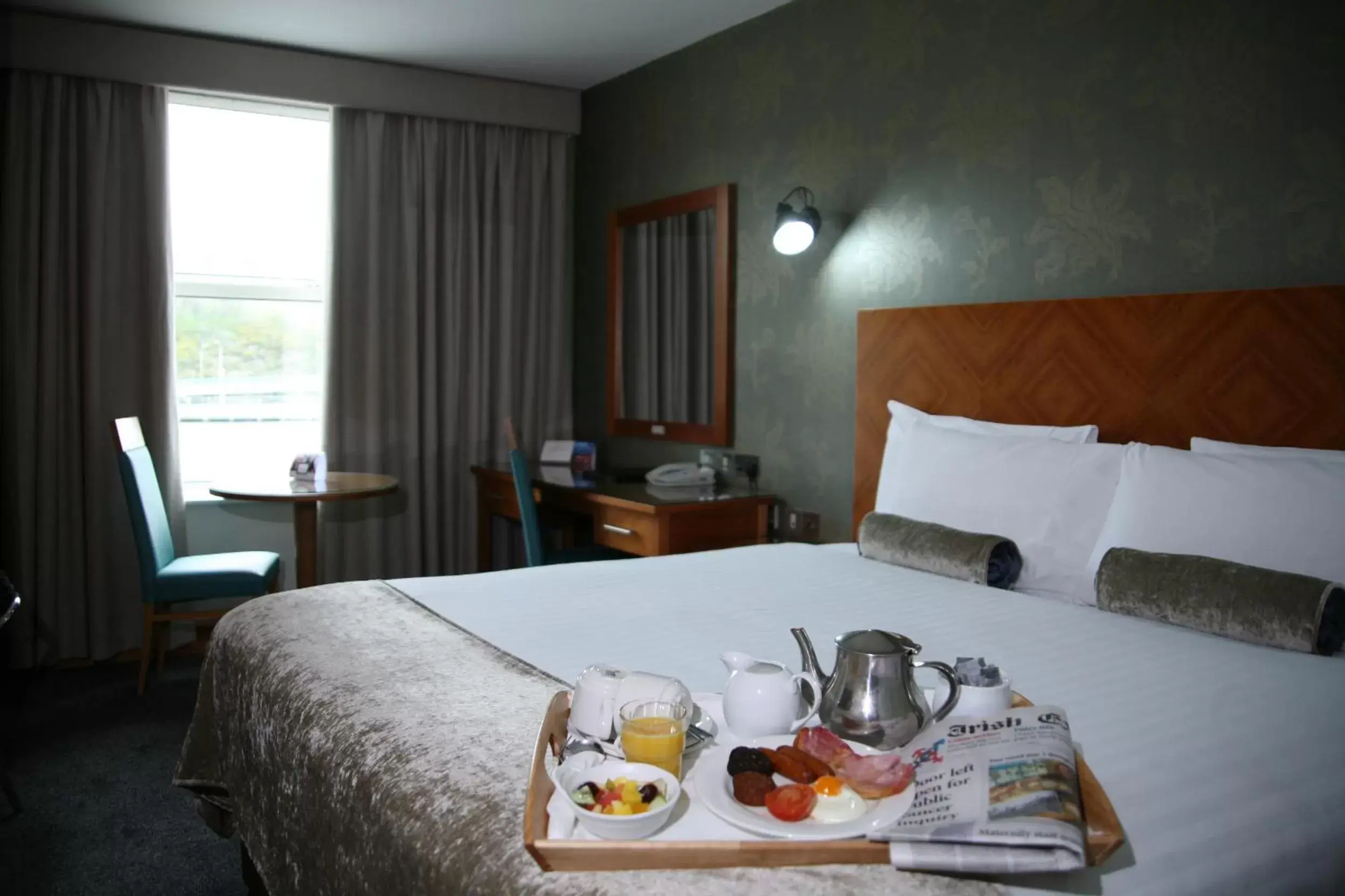 Bed in Treacy’s Hotel Spa & Leisure Club Waterford