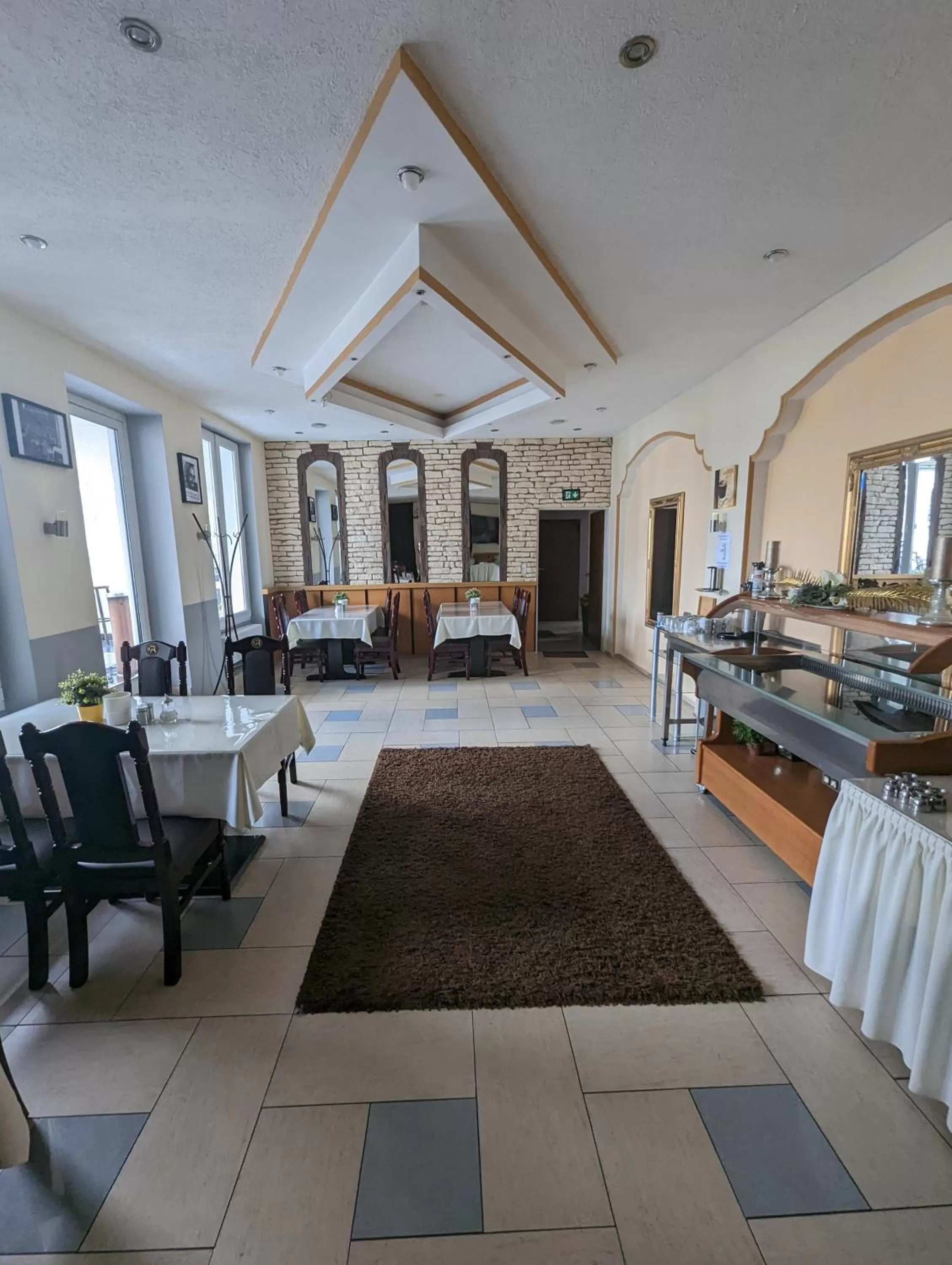 Restaurant/Places to Eat in Hotel Eiserner Anton