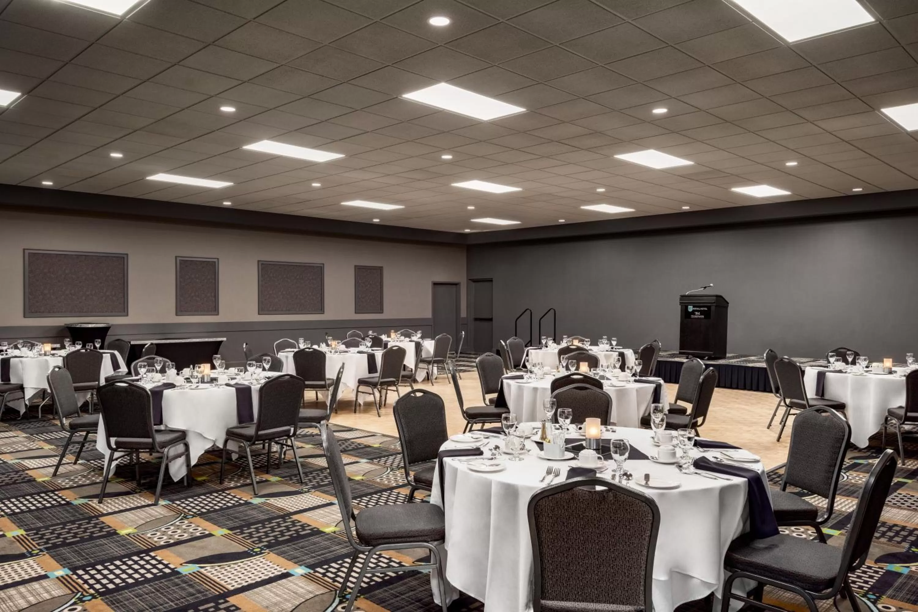 Business facilities in Royal Hotel West Edmonton, Trademark Collection by Wyndham