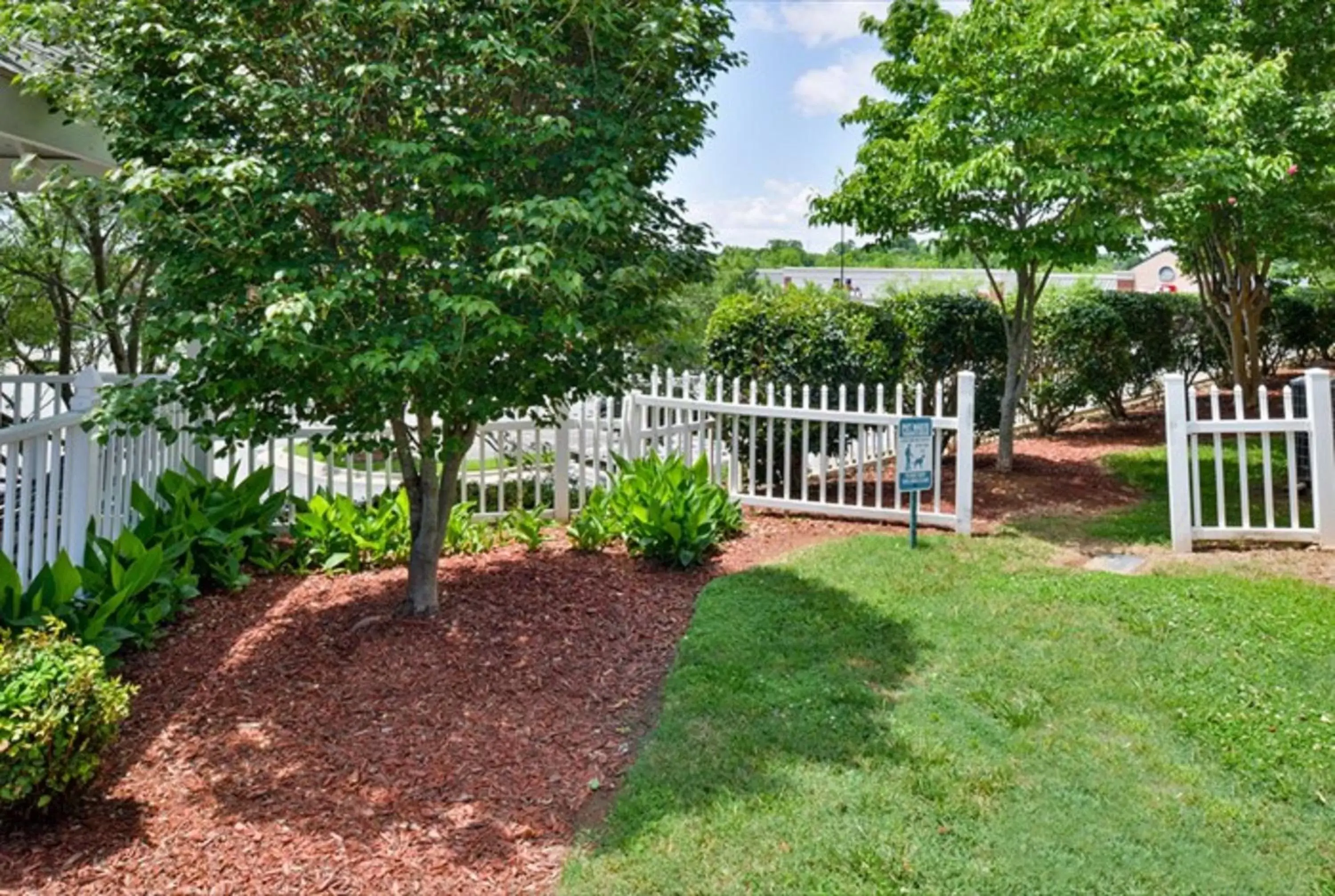 Other, Garden in Holiday Inn Express Hotel & Suites Mooresville - Lake Norman, an IHG Hotel