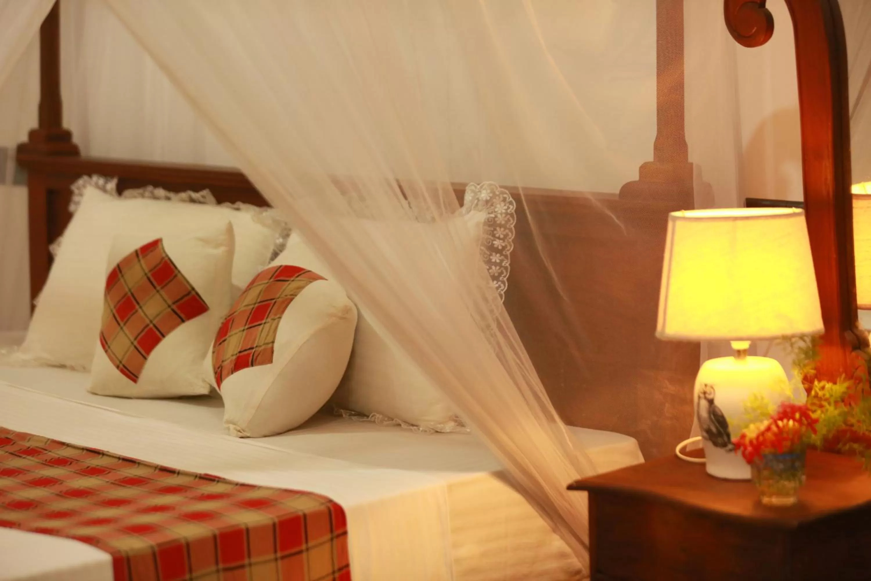 Bed in Surf Orchid Villa