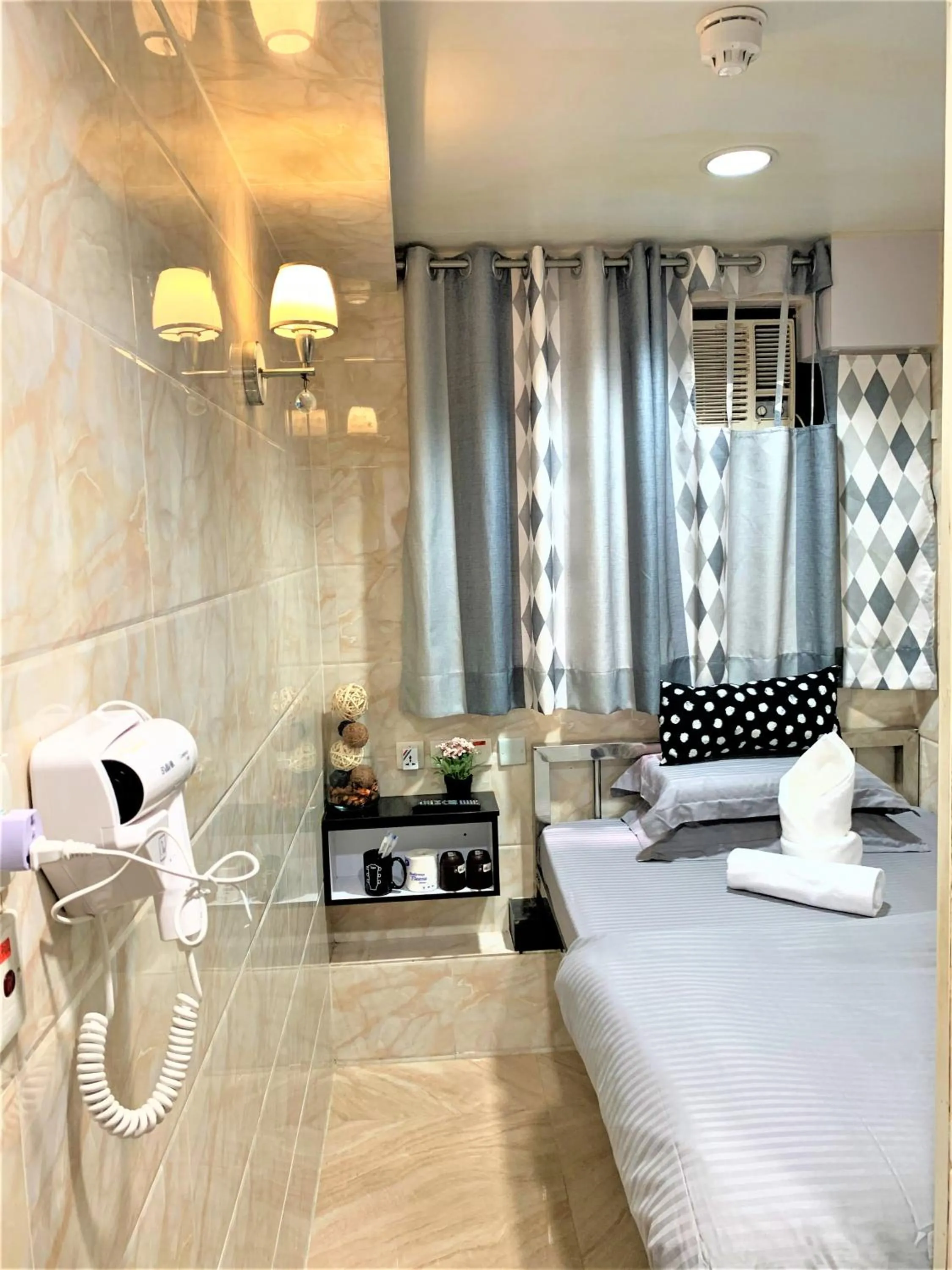 Bed in Super Guest House