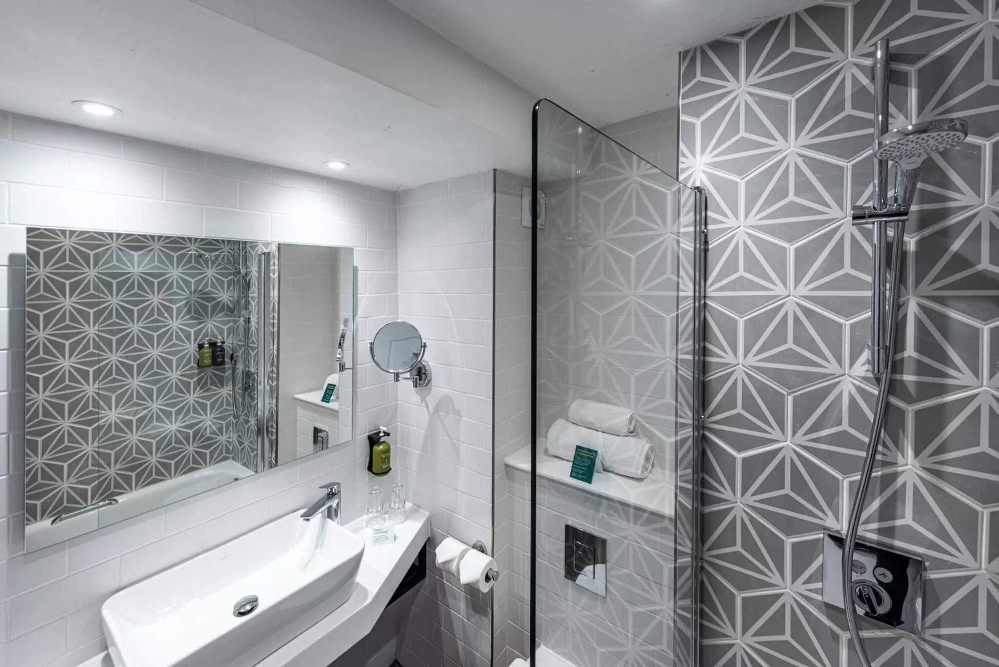 Bathroom in Holiday Inn - Manchester - Oldham by IHG