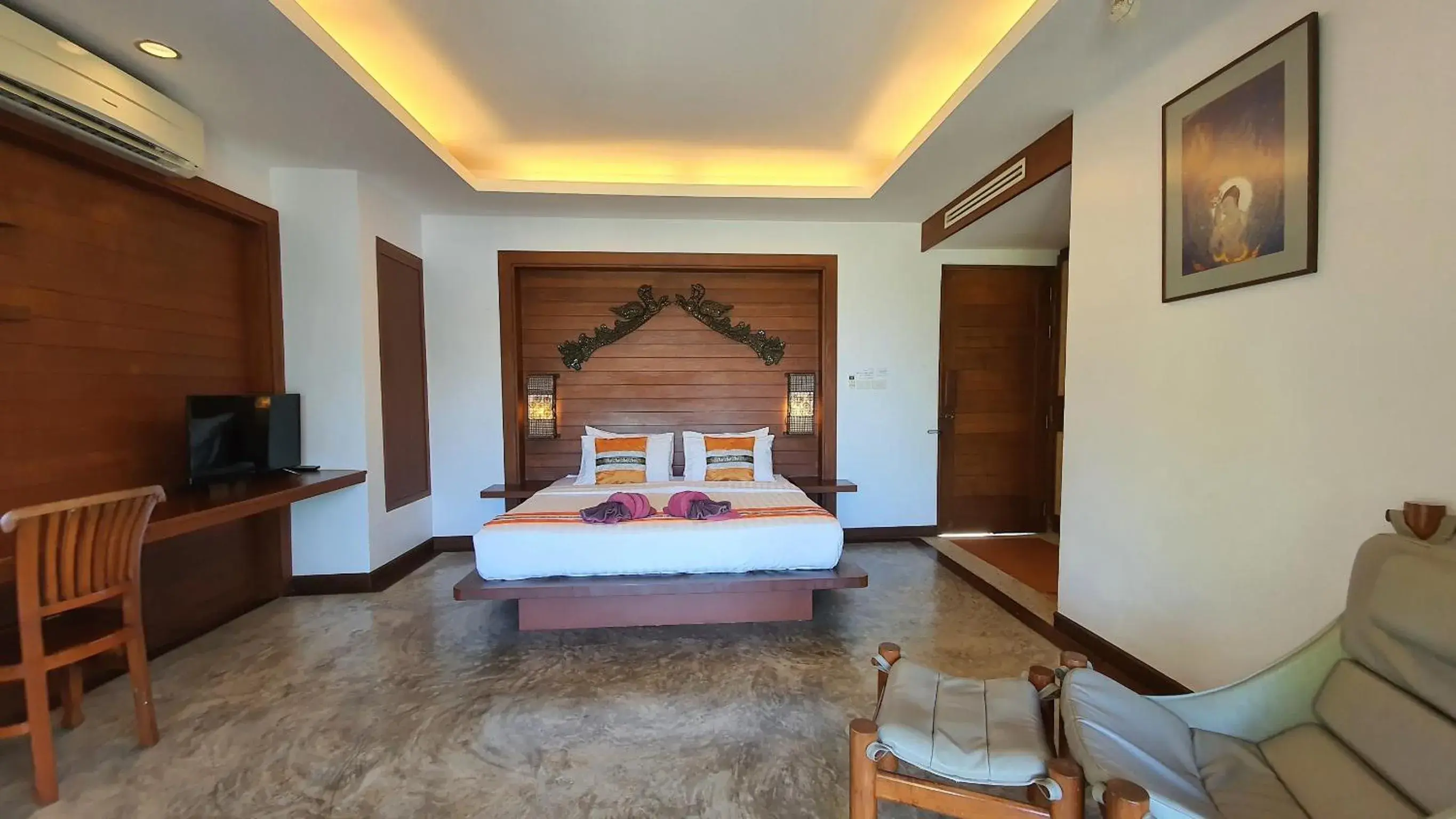 Photo of the whole room, Bed in Andalay Boutique Resort