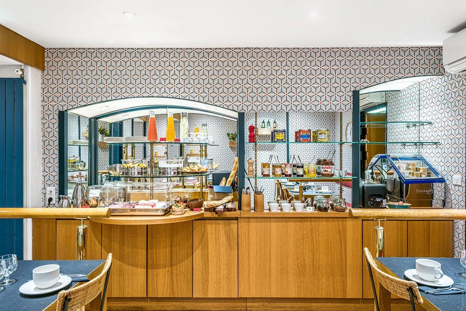 Buffet breakfast in Etoile Park Hotel