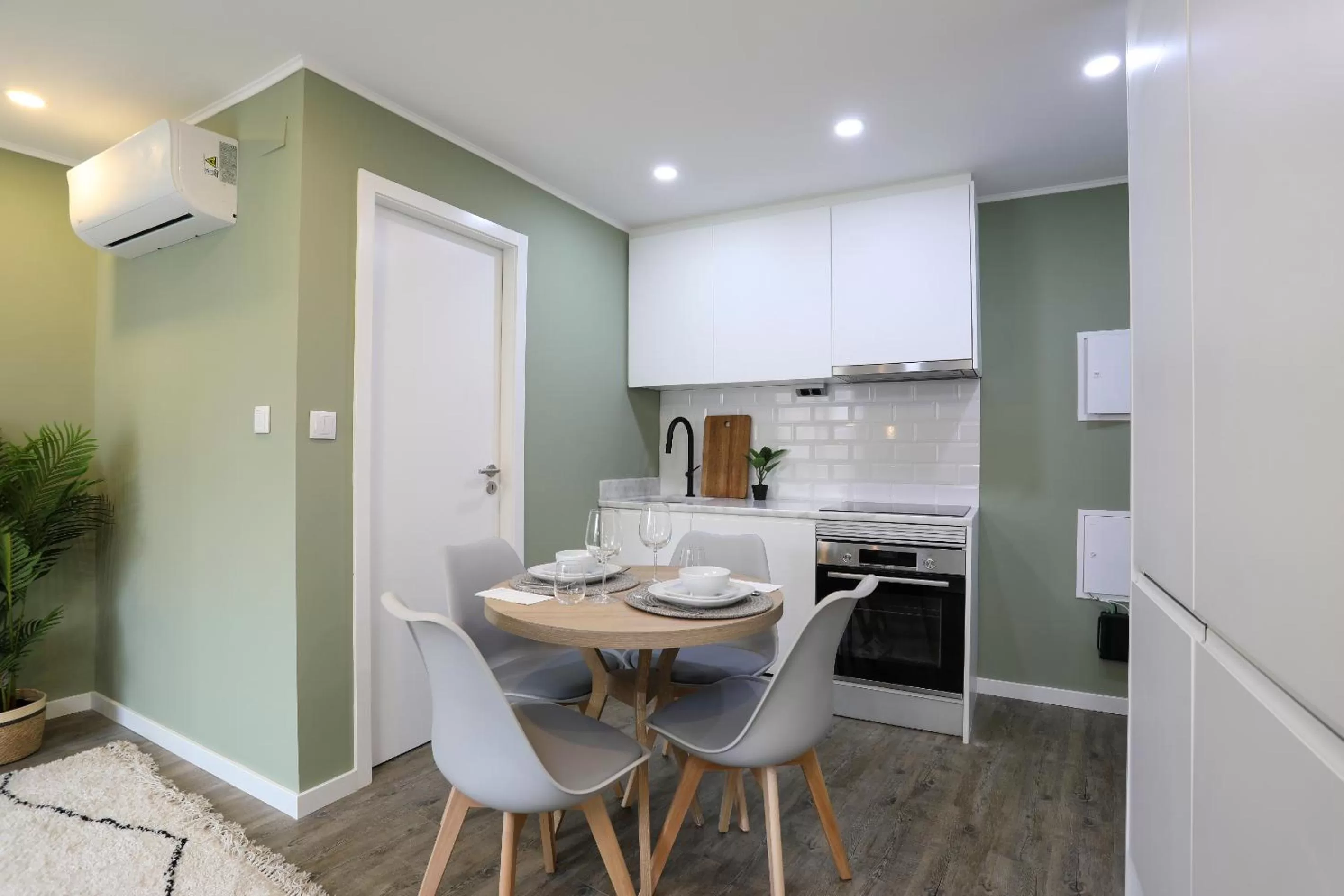 Dining Area in Loios Studios and Apartments