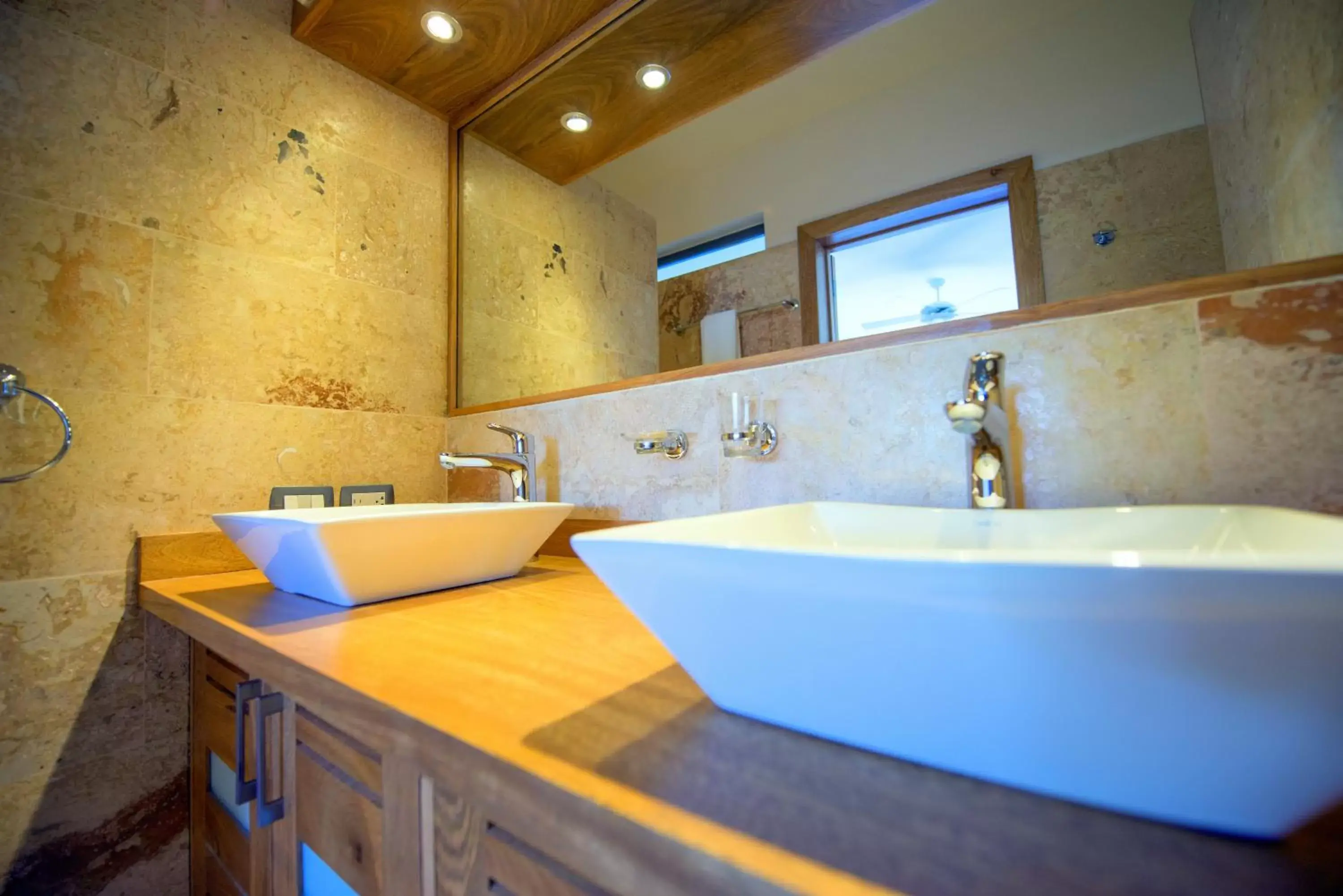 Bathroom in Aligio Apart-hotel & Spa - Las Terrenas