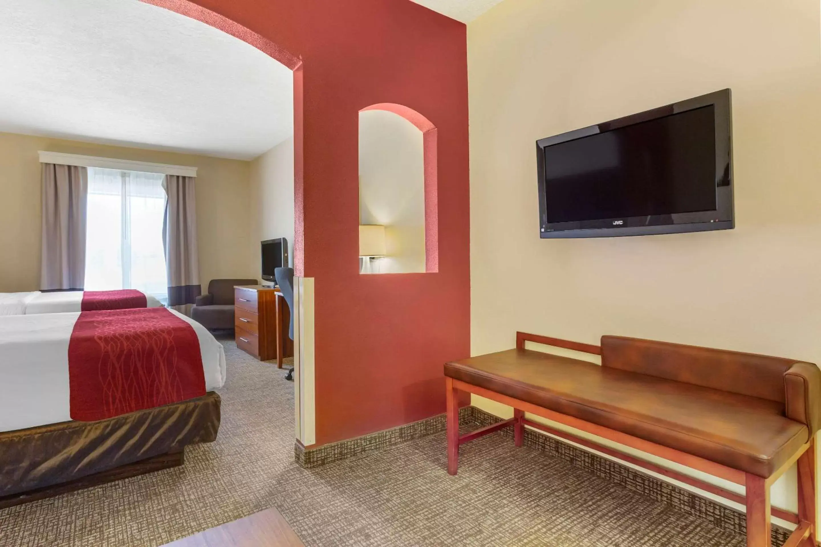 TV and multimedia, Room Photo in Comfort Inn & Suites Socorro