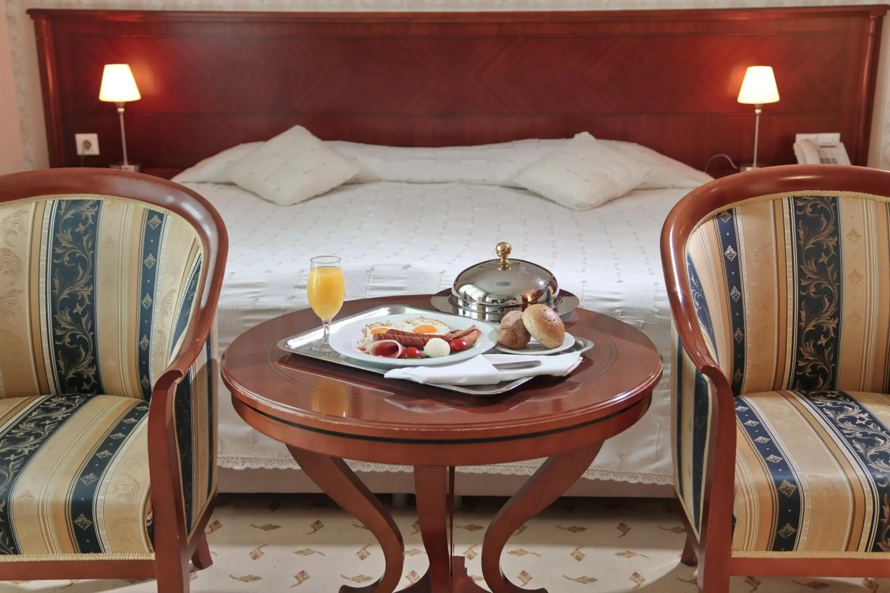 English/Irish breakfast, Bed in Hotel Orasac