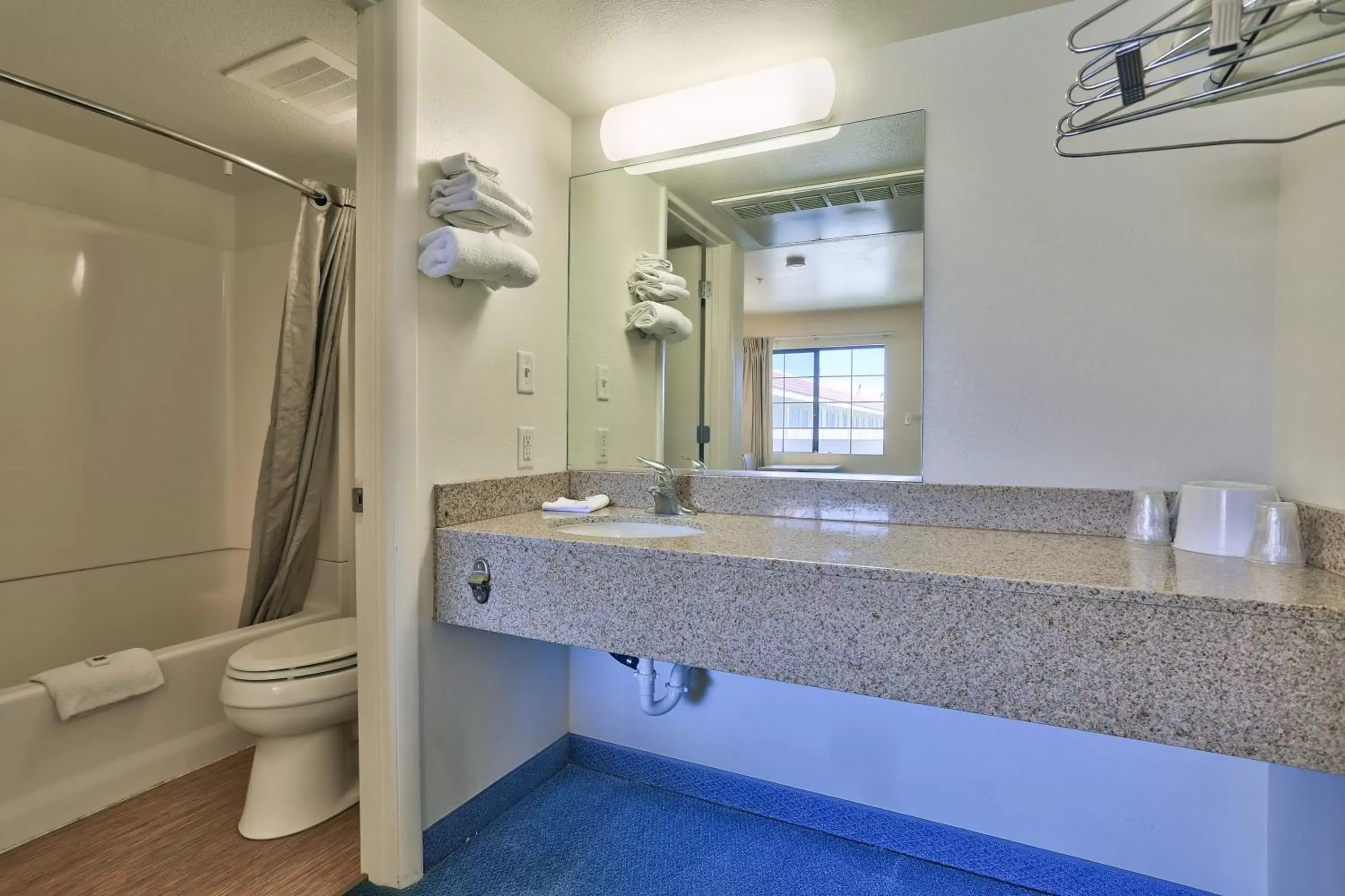 Bathroom in Motel 6-Kingman, AZ - Route 66 East