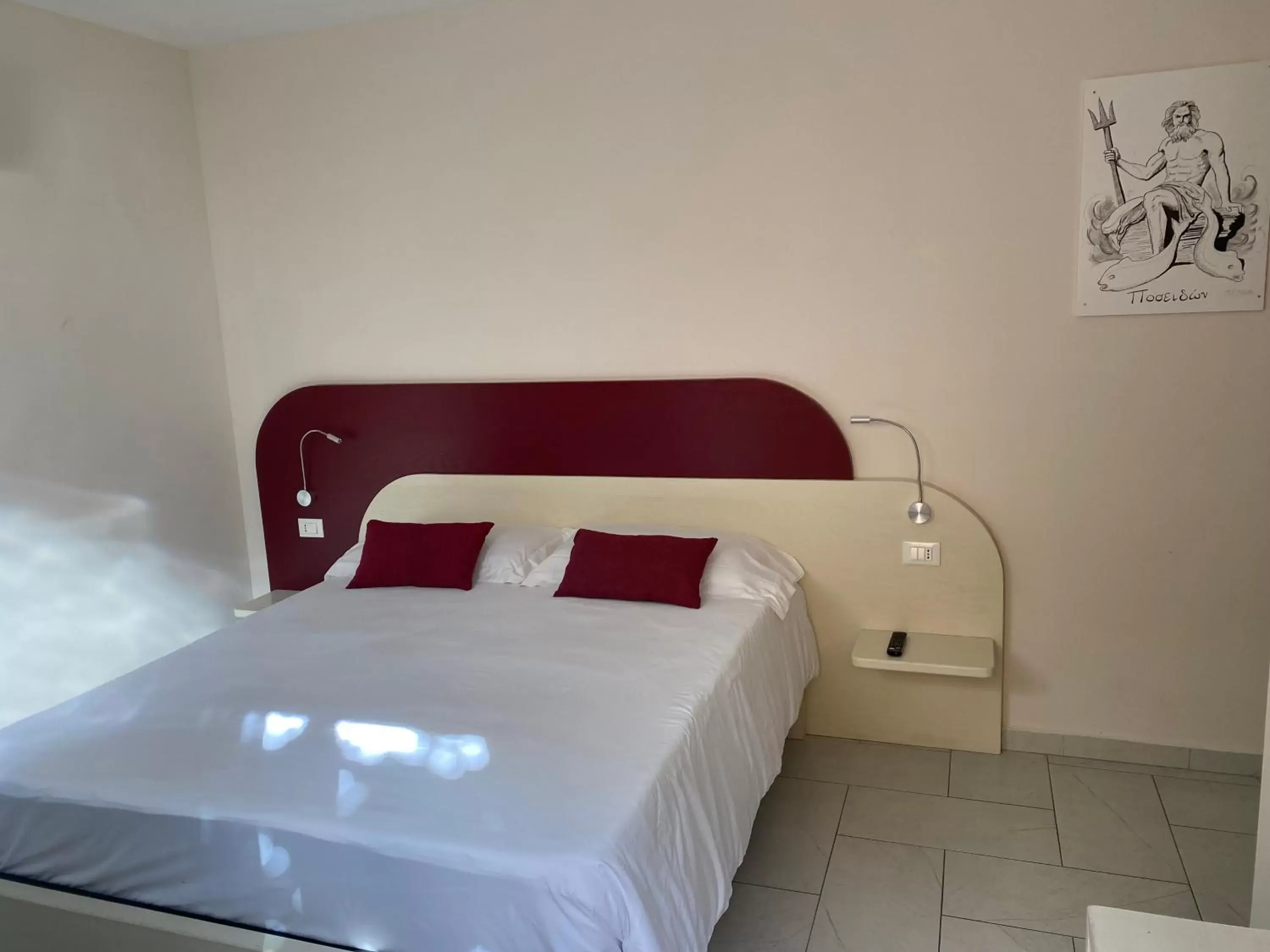 Bed in Aether Suites Tropea - Free Parking