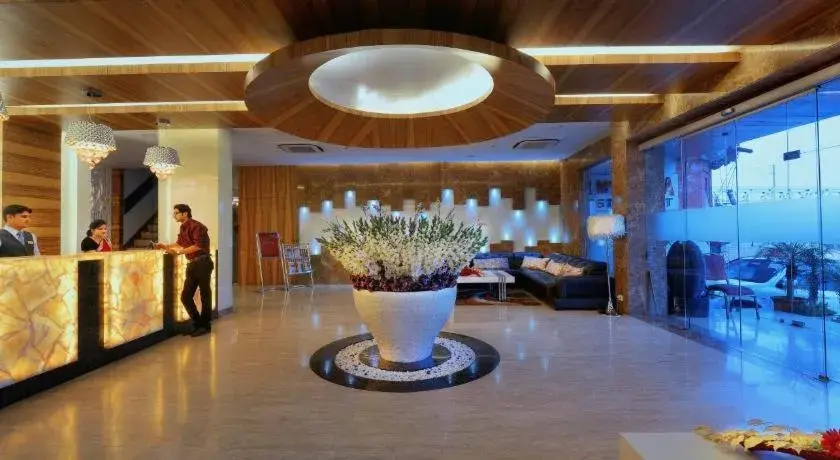 Lobby or reception in Hotel Alleviate