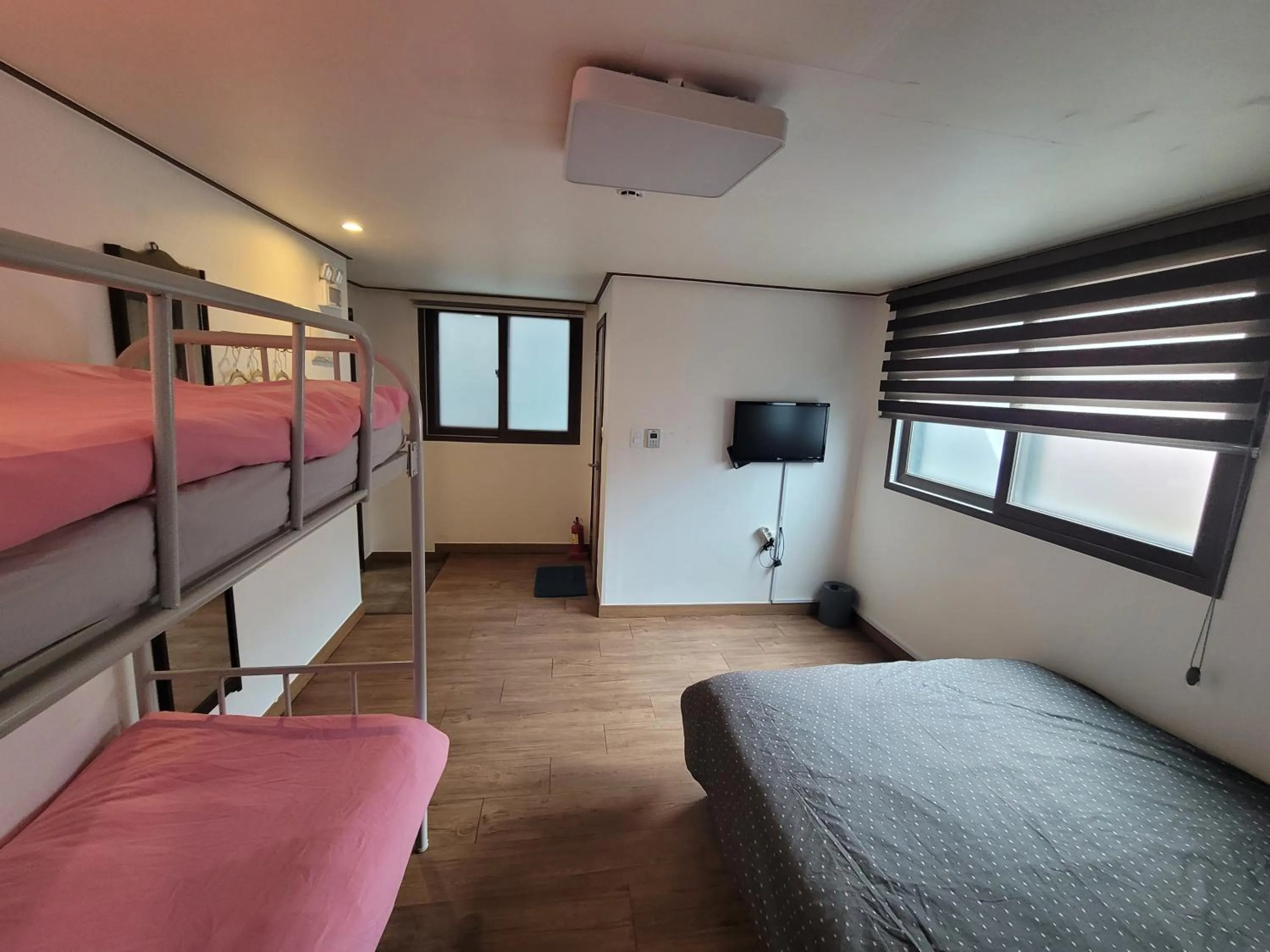 Family, Bed in Olive Hostel MyeongDong