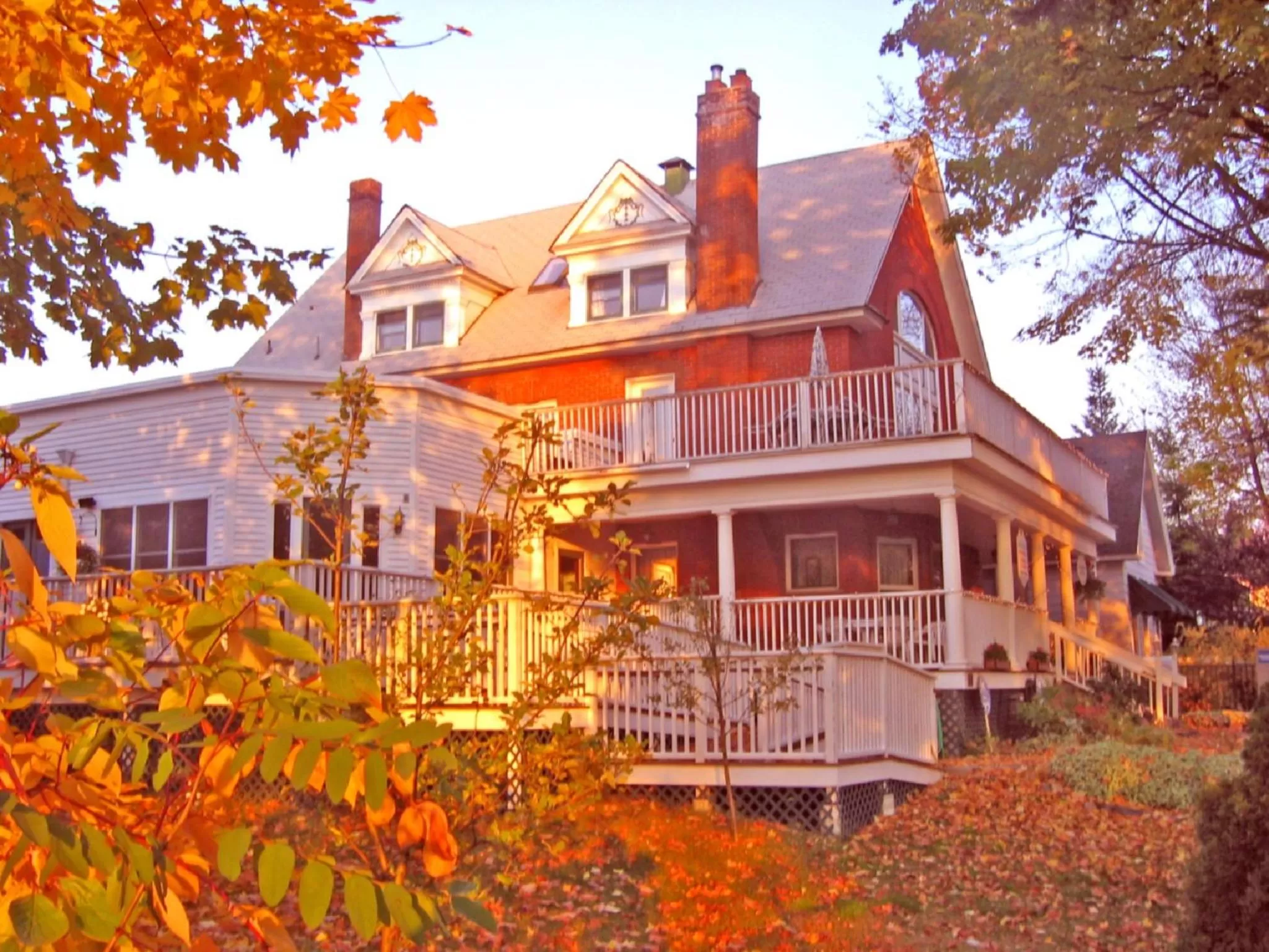 Facade/entrance, Property Building in Greenbriar Inn