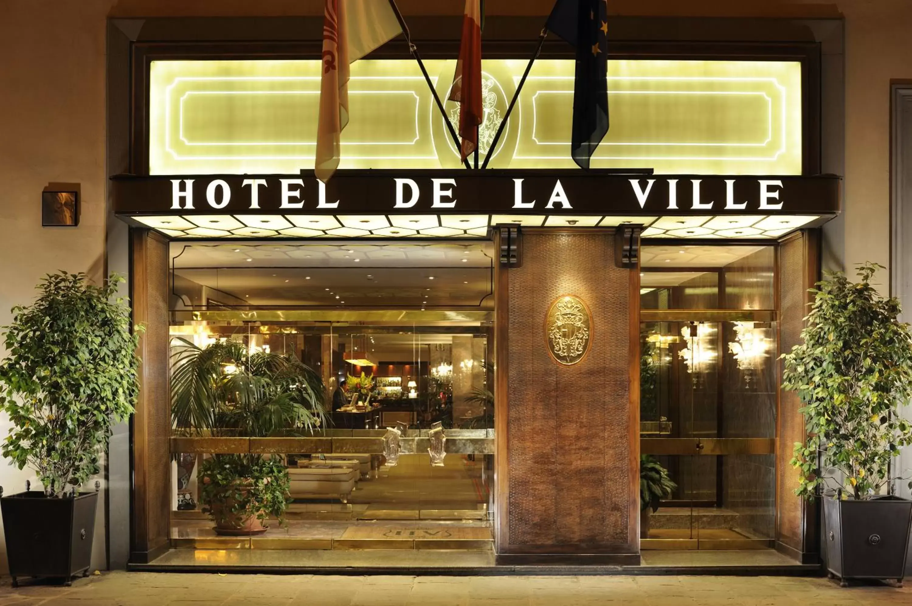 Facade/entrance in Hotel De La Ville