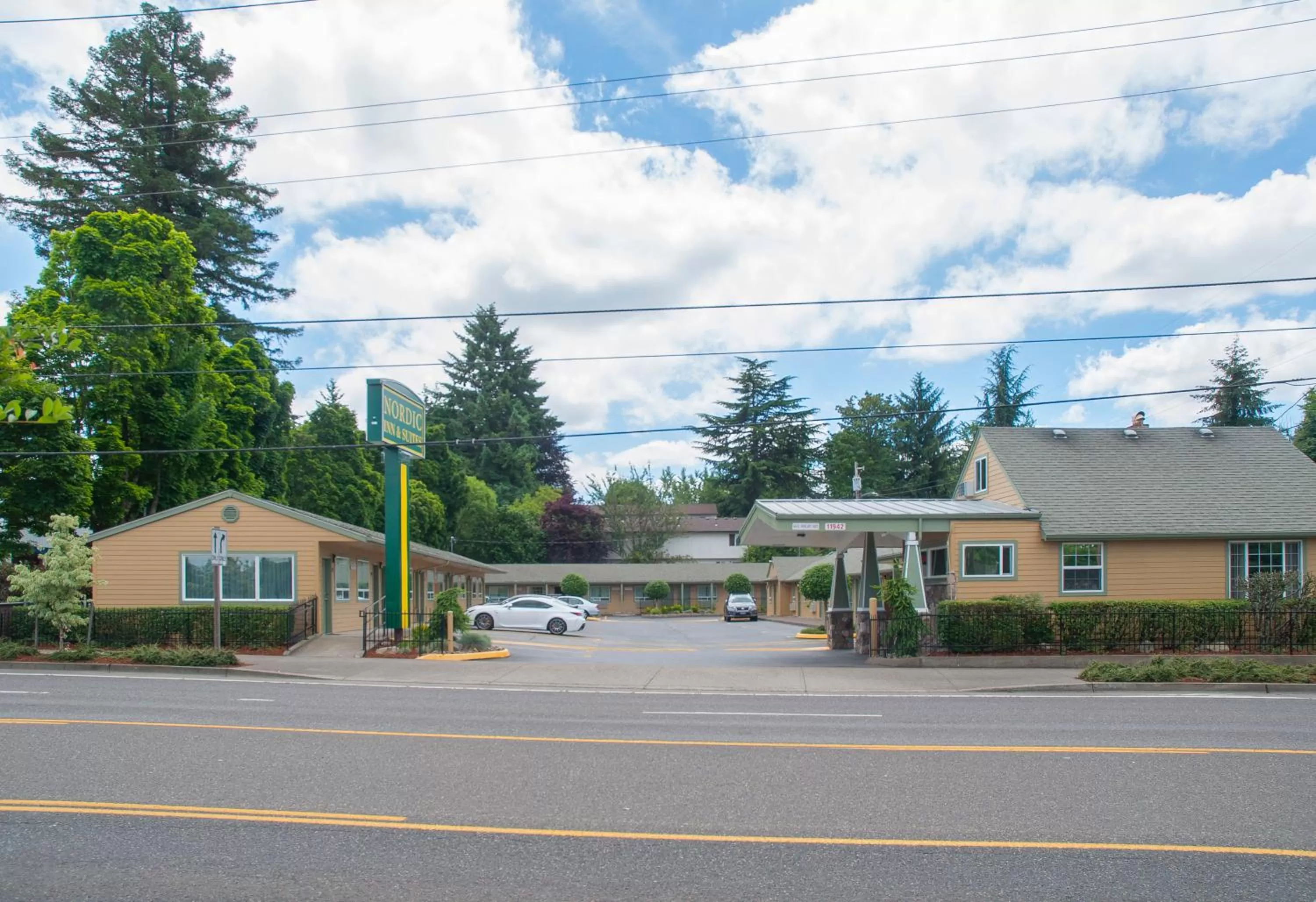 Nordic Inn and Suites