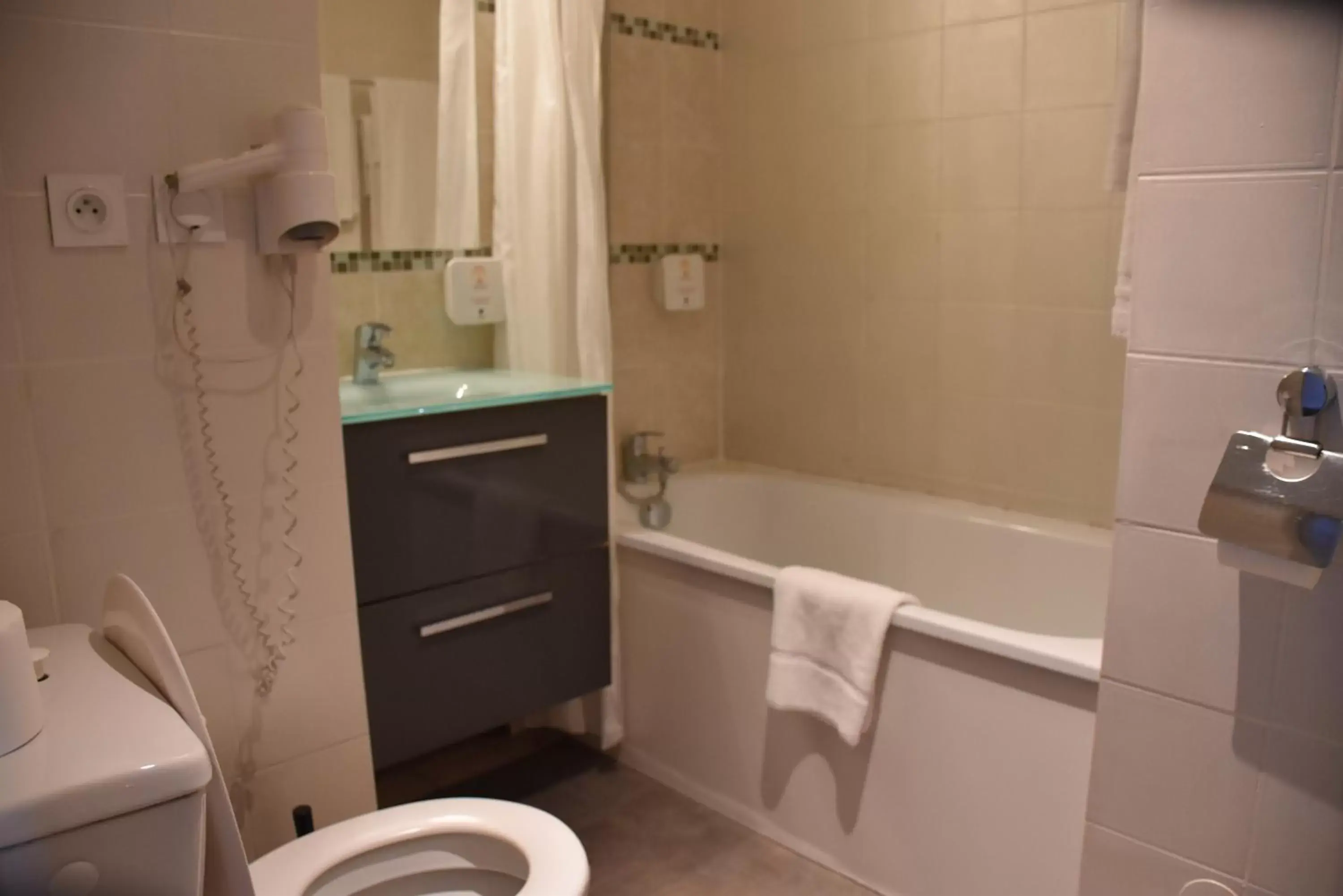 heating, Bathroom in Adonis Arc Hotel Aix