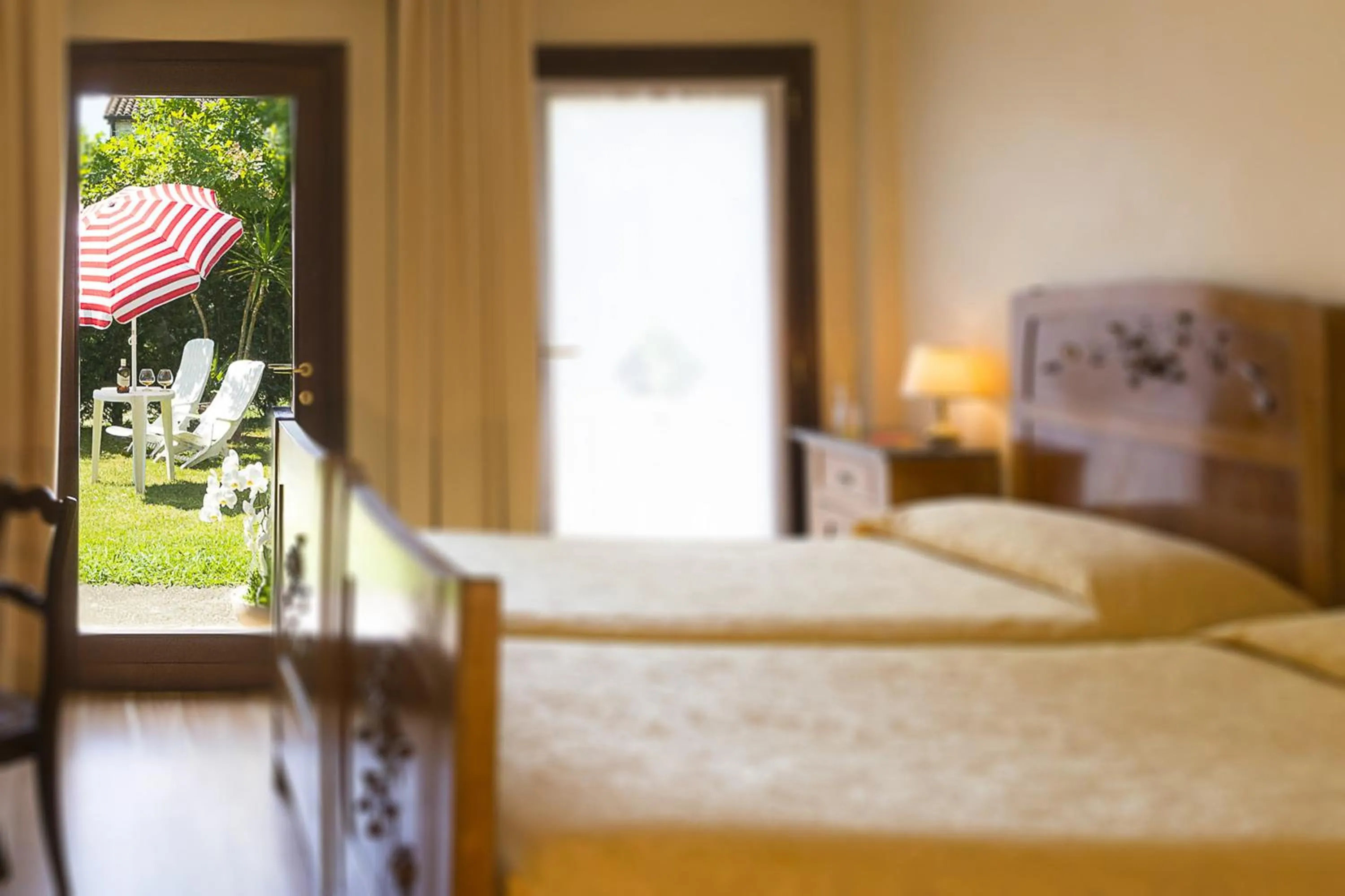 Bed in Relais Leon d'Oro