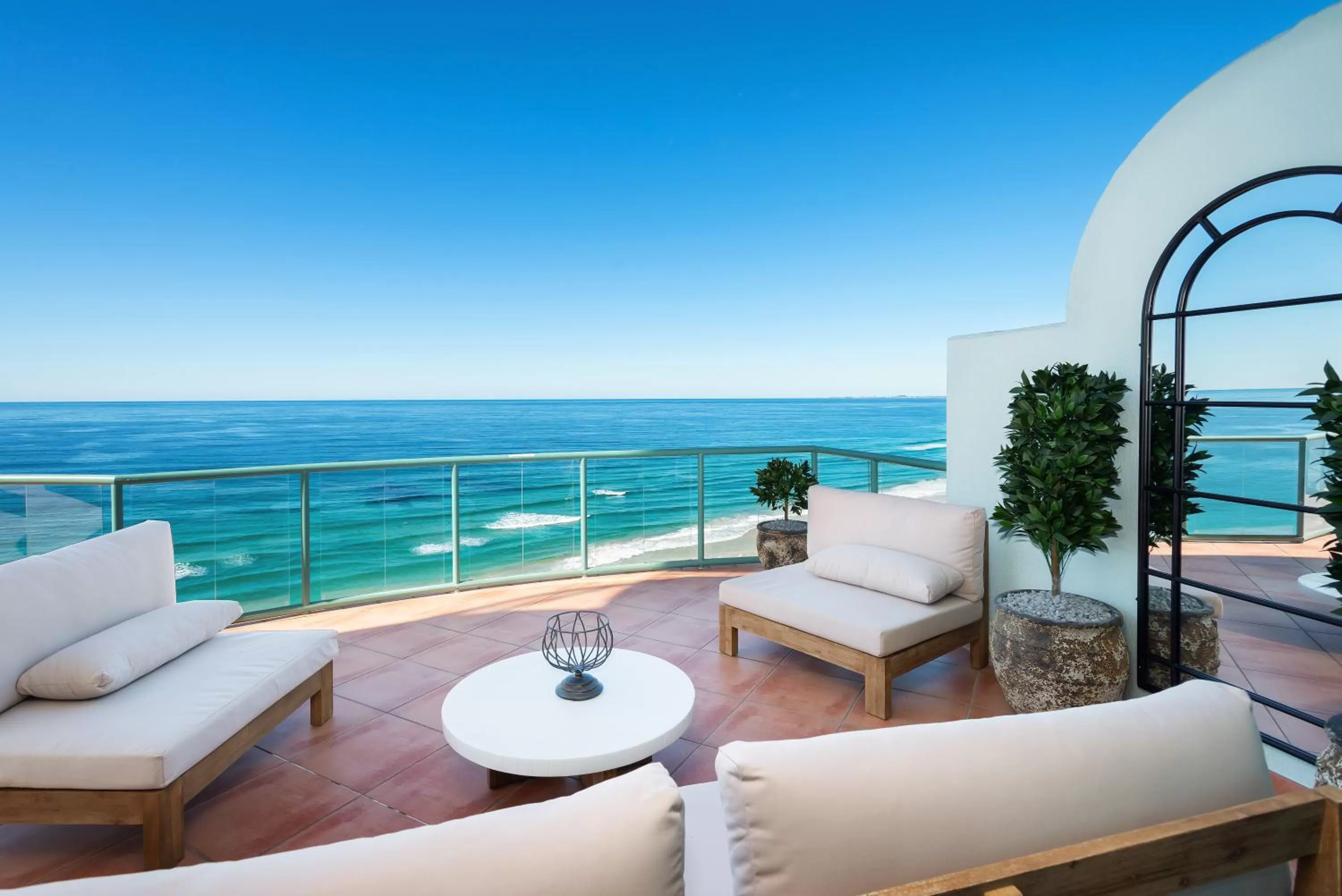 Balcony/Terrace in The Waterford on Main Beach
