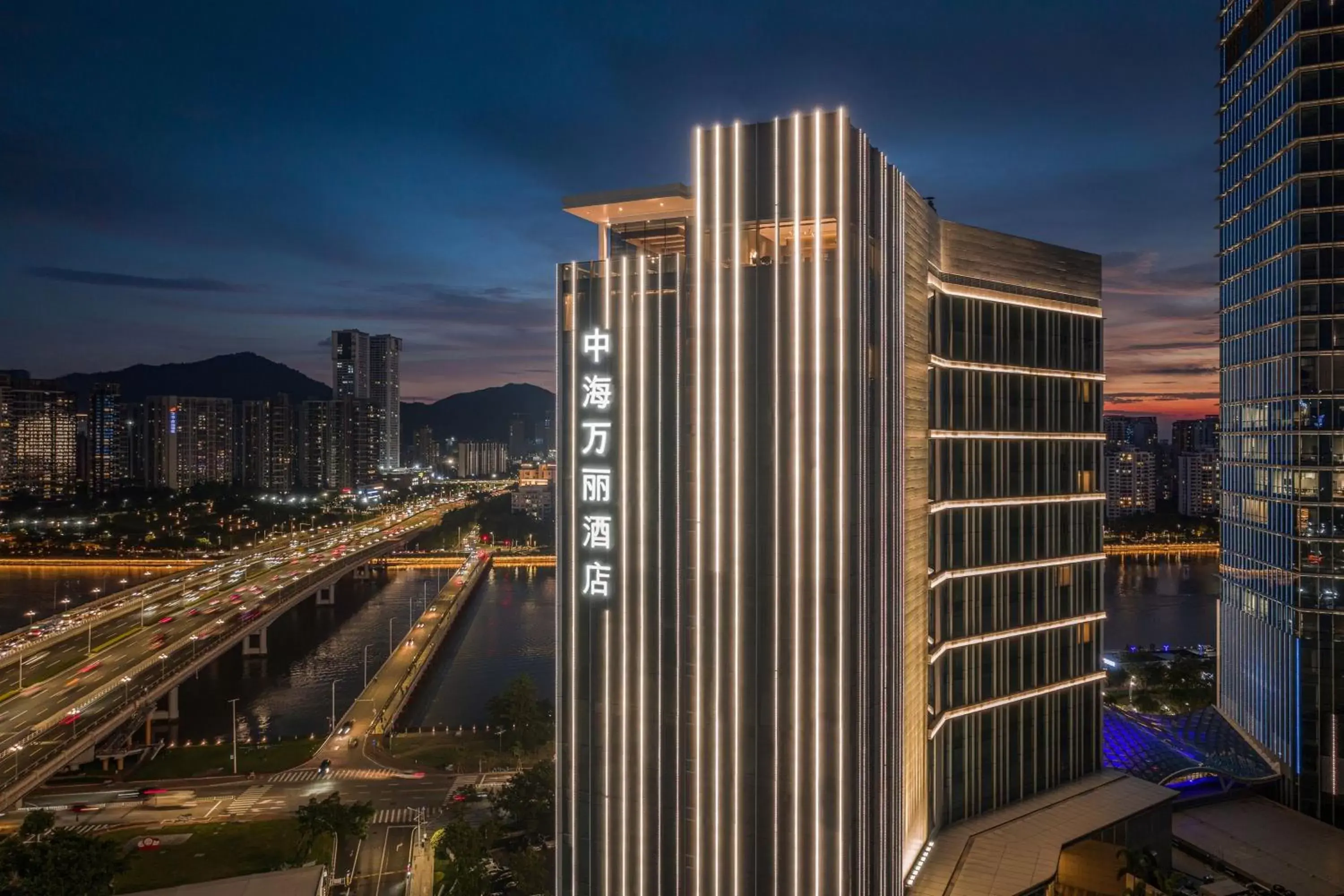 Property building in Renaissance Zhuhai Hotel