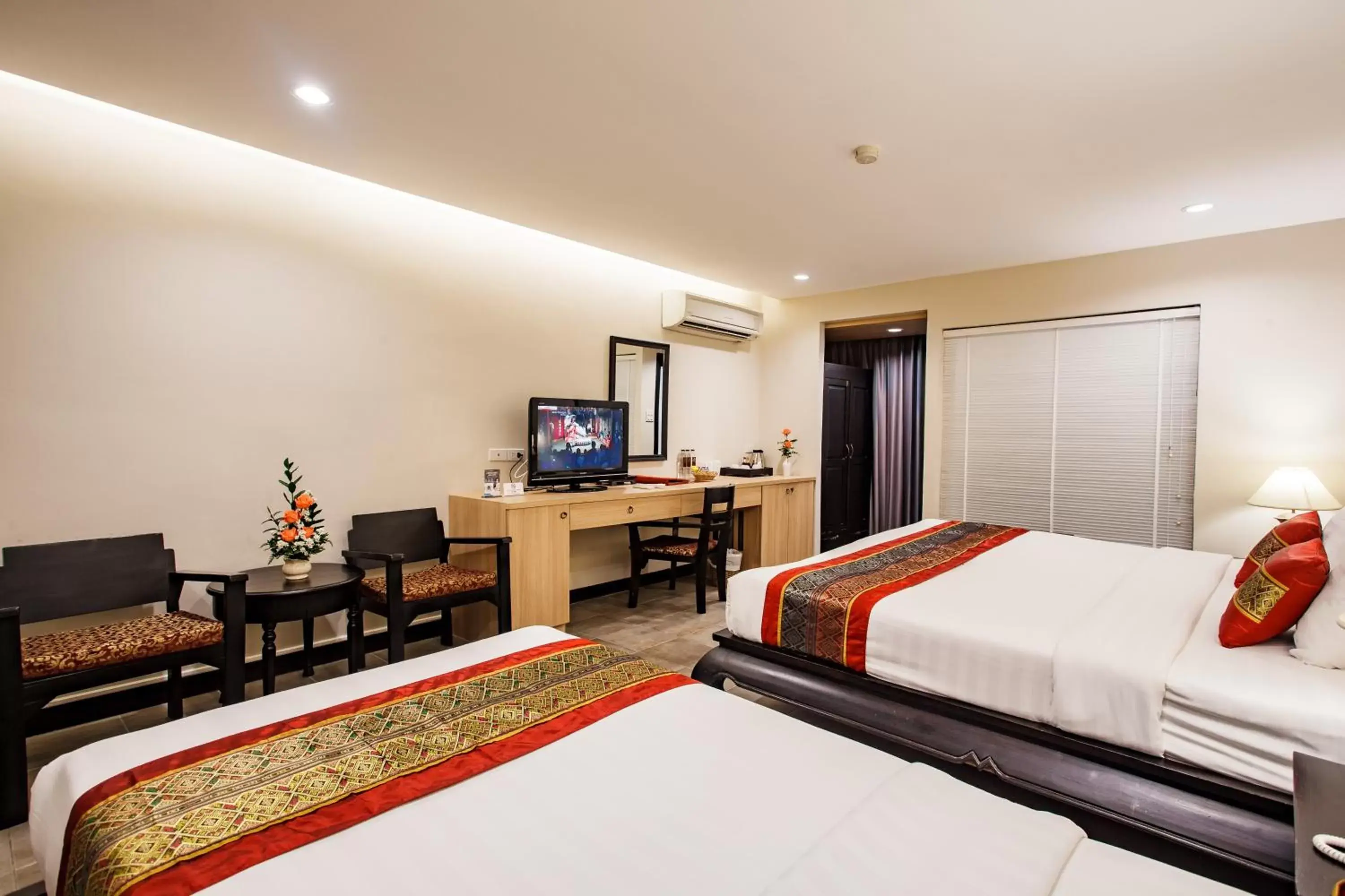 TV and multimedia, Bed in Raming Lodge Hotel & Spa