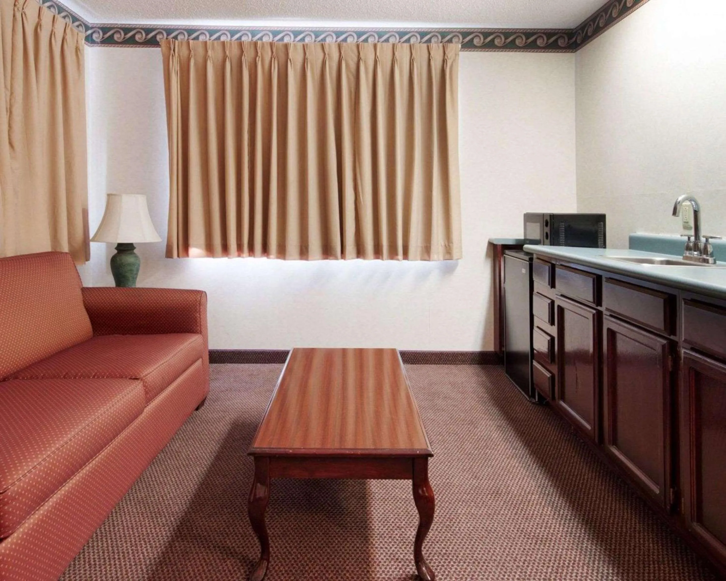 Photo of the whole room in Econo Lodge Inn & Suites El Paso West