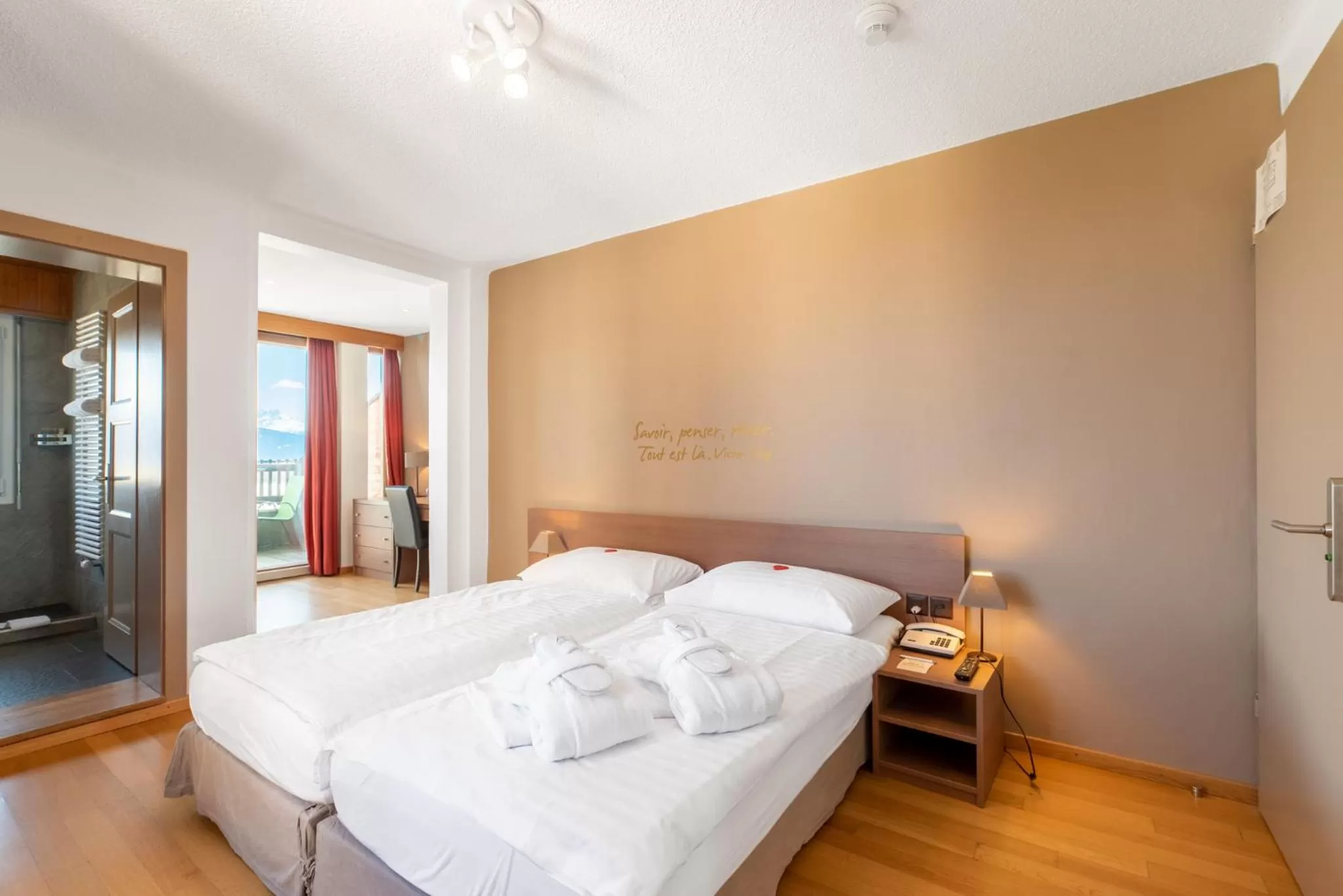 Bed in Boutique Hotel Art de Vivre & SPA