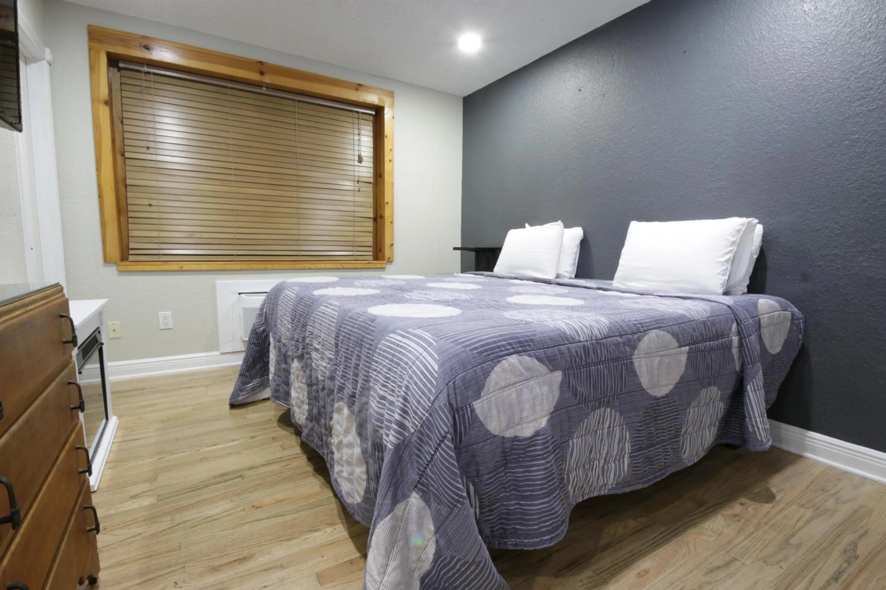 Bed in Hyde Park Hotel