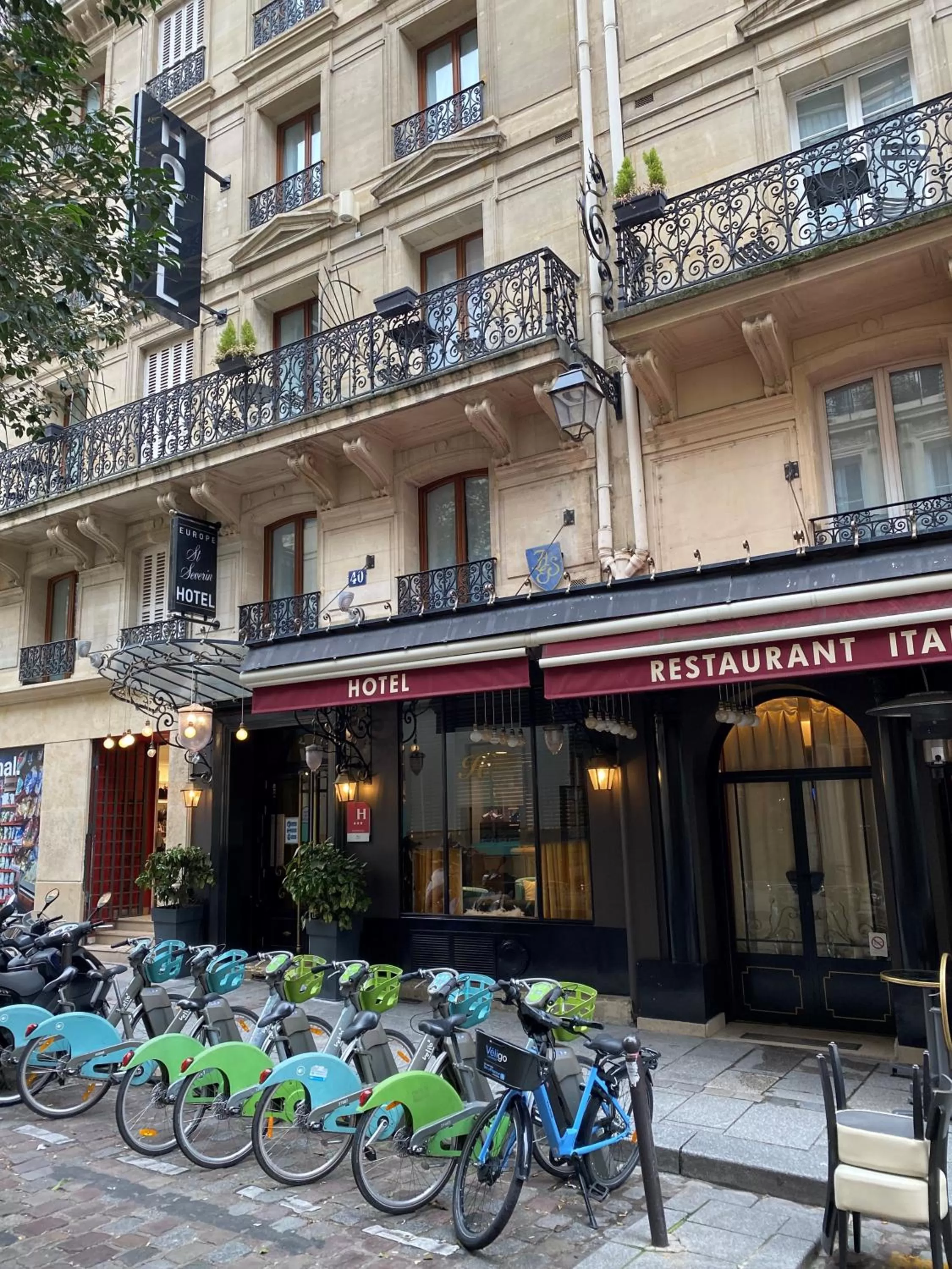 Facade/entrance in Europe Saint Severin-Paris Notre Dame