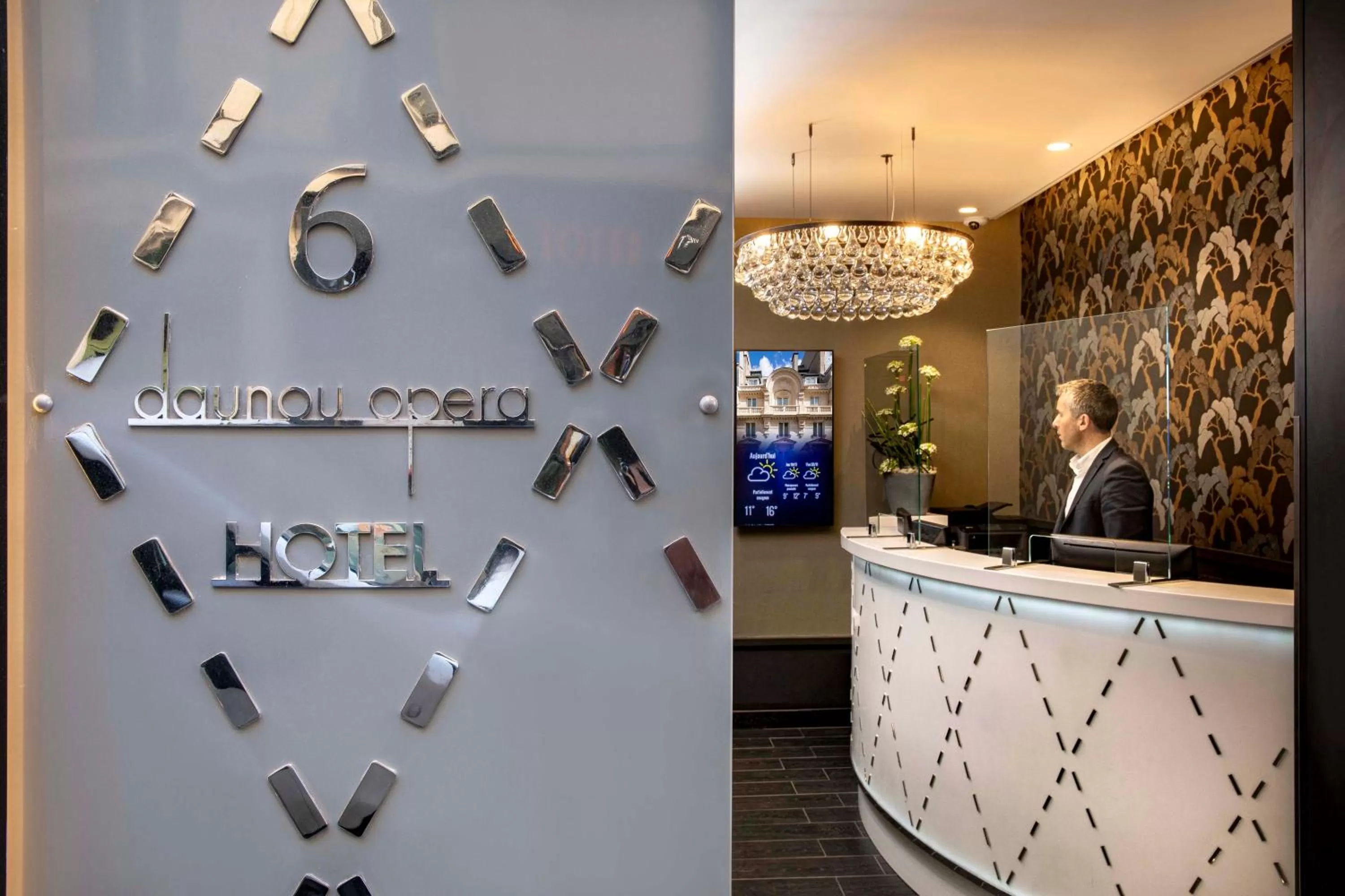 Lobby or reception in Daunou Opéra