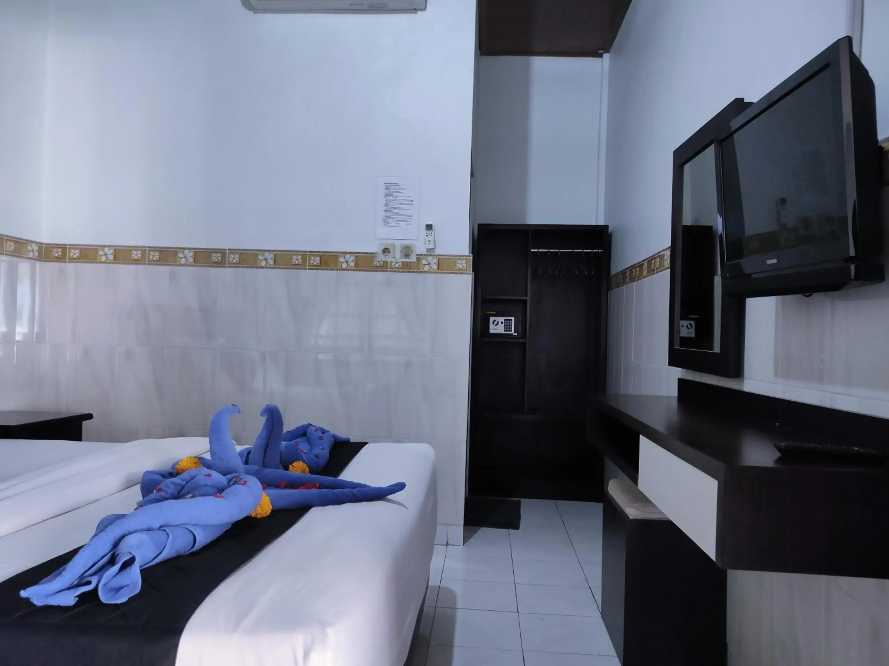 TV and multimedia in Pondok Denayu Homestay