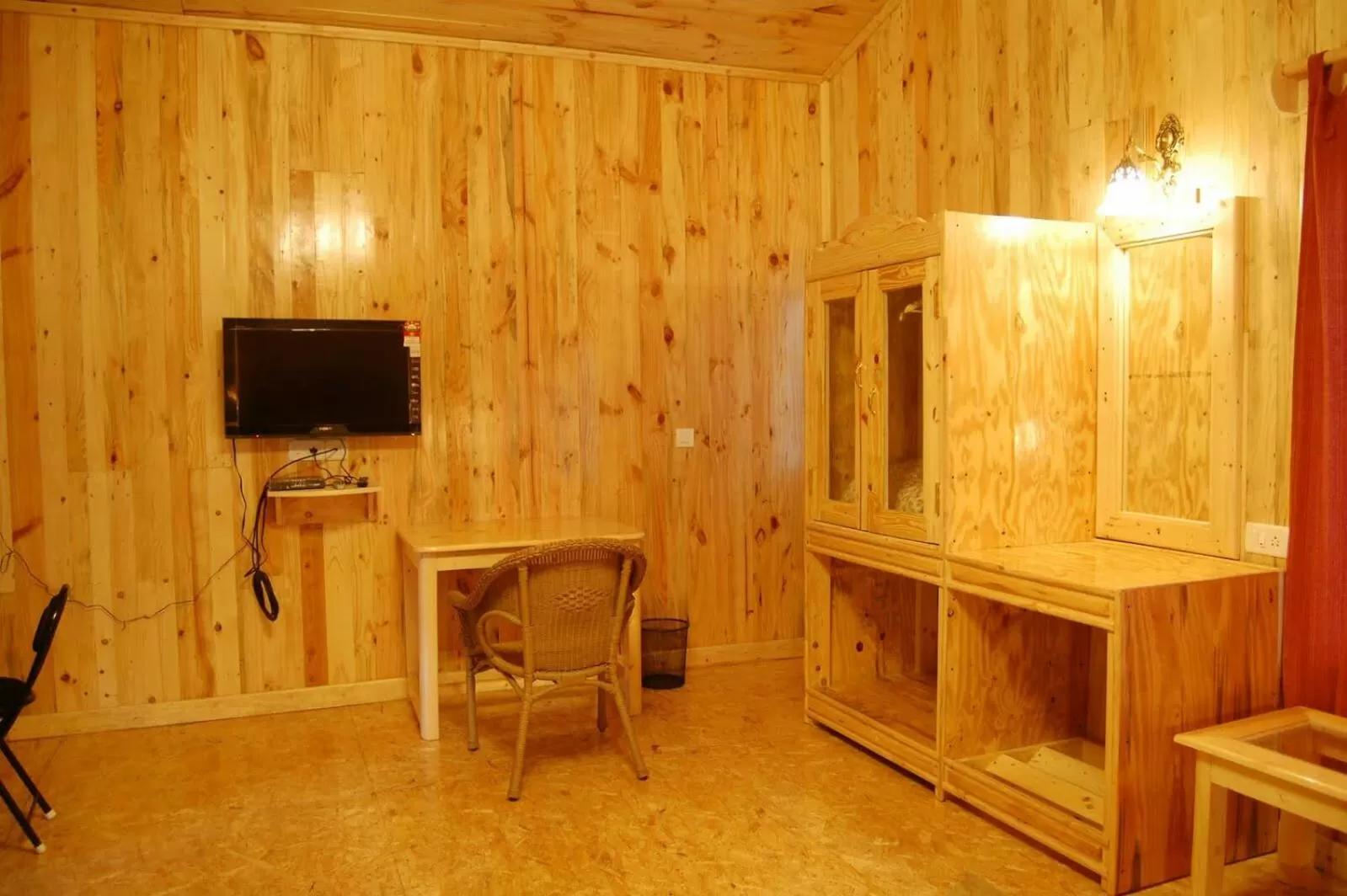 Surya Holidays Kodaikanal