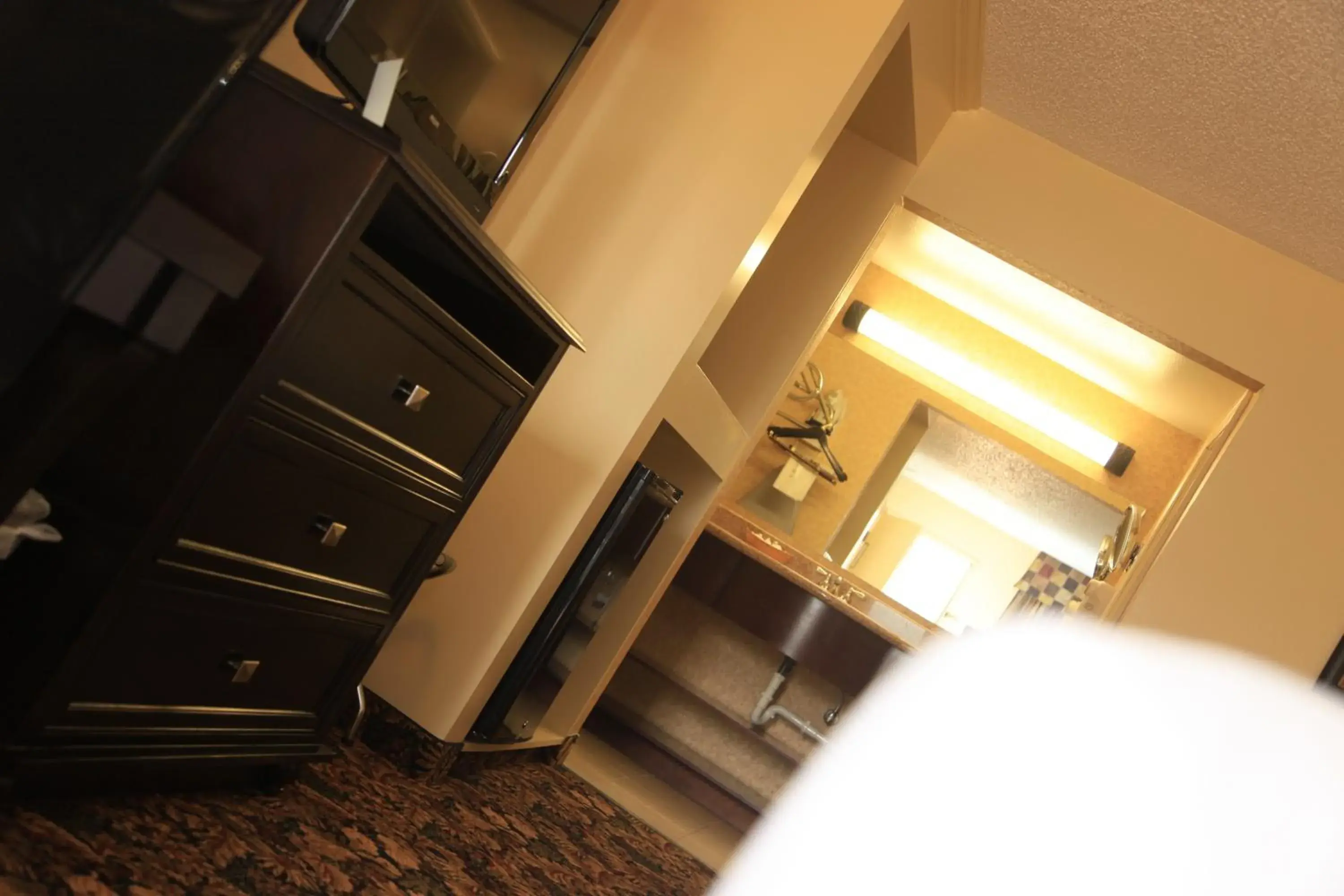 Photo of the whole room in Plaza Inn Midland Photo of the whole room in Plaza Inn Midland