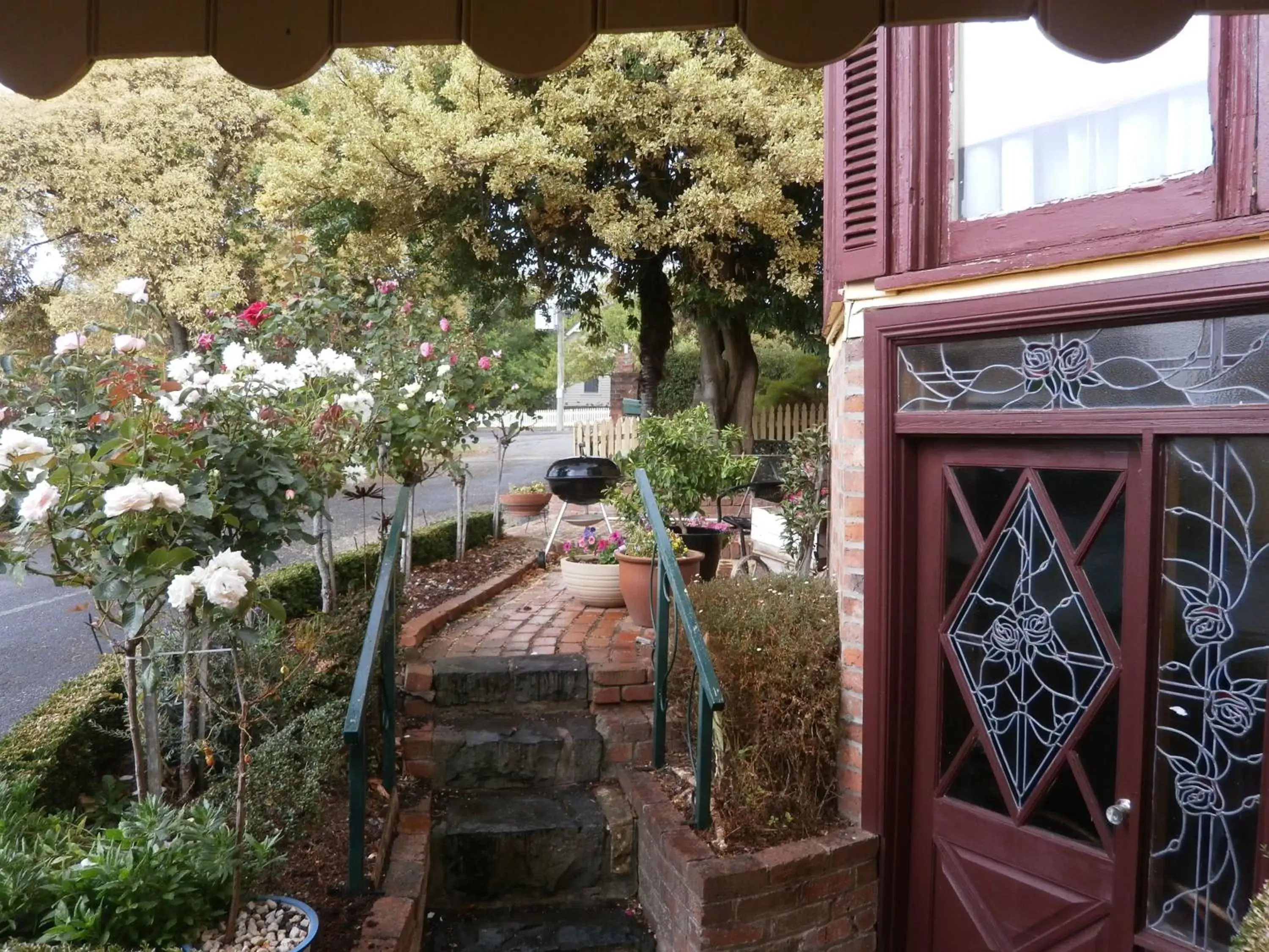 Decorative detail in Central Springs Inn