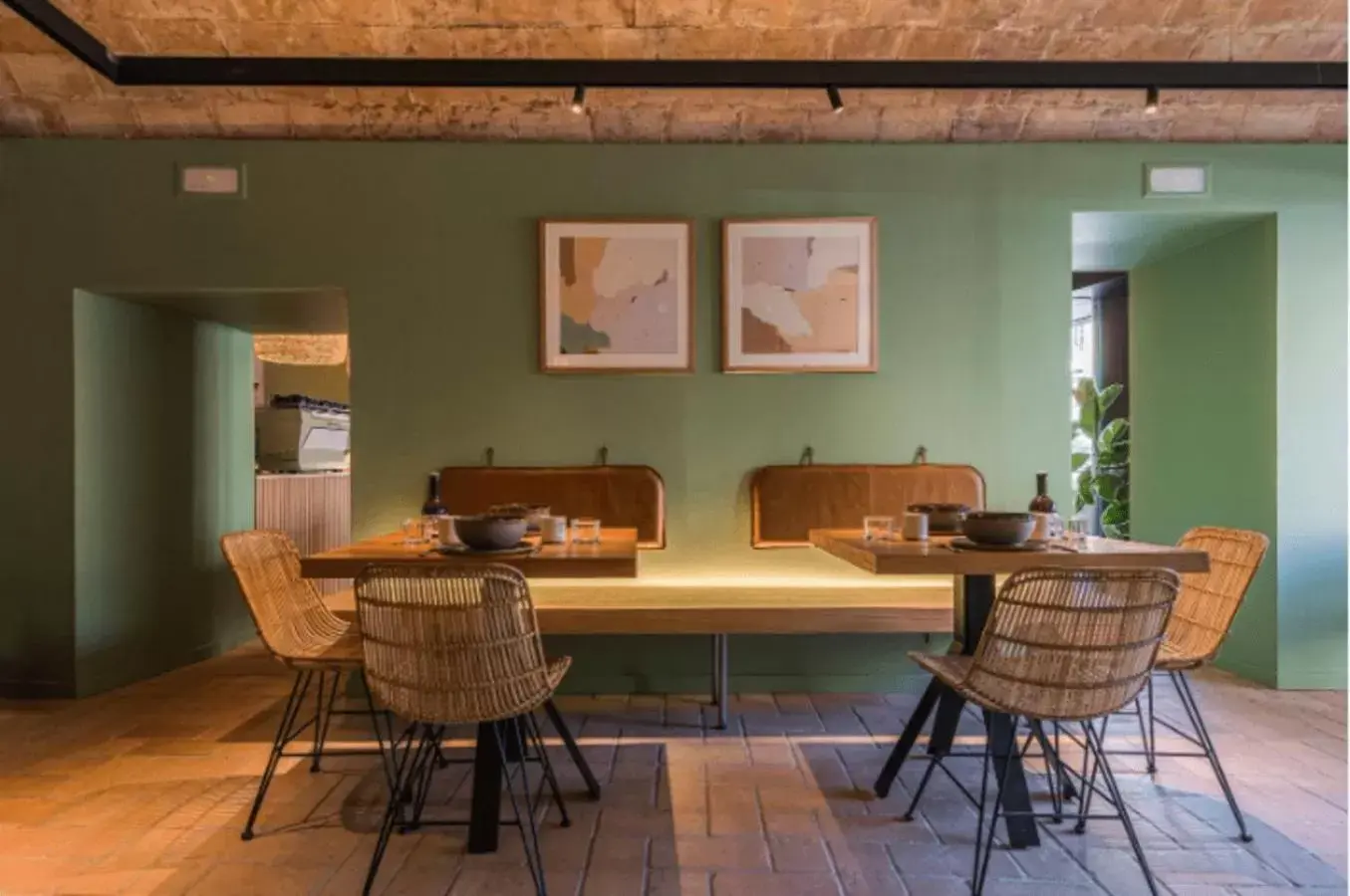 Food and drinks, Dining Area in La Comuna Residence Boutique